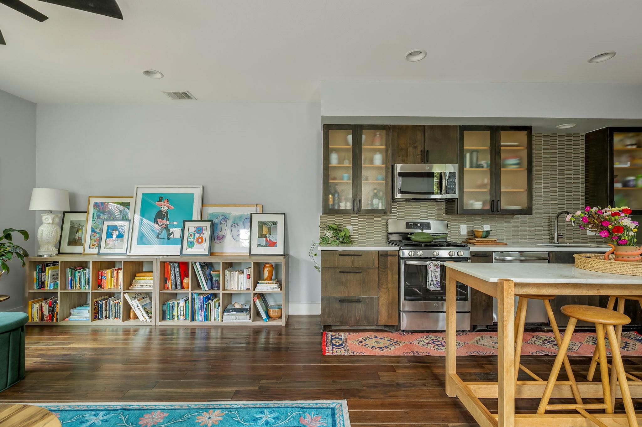 2812 Oak Springs Dr # 2, Austin, TX 78702