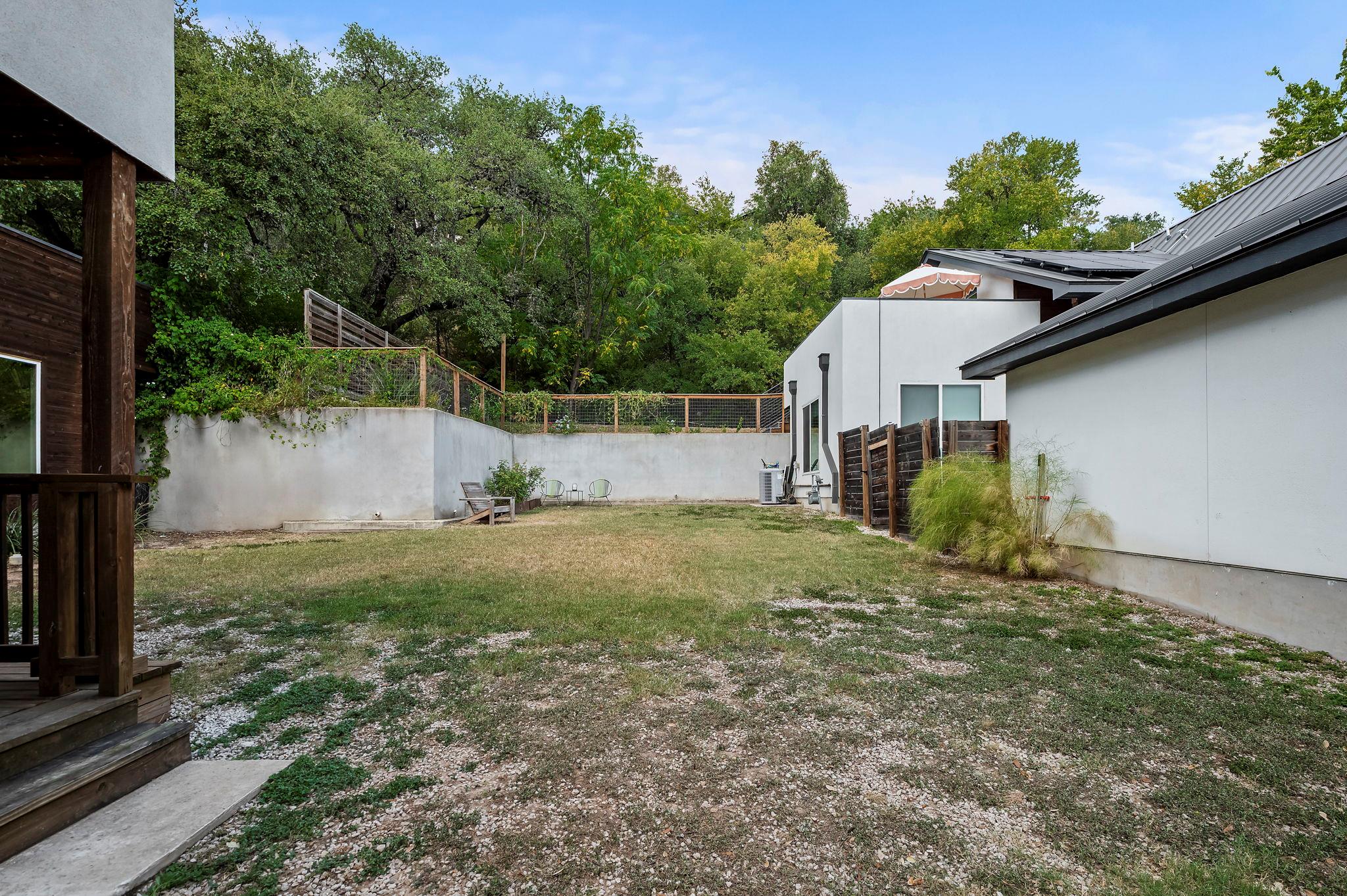 2812 Oak Springs Dr # 2, Austin, TX 78702