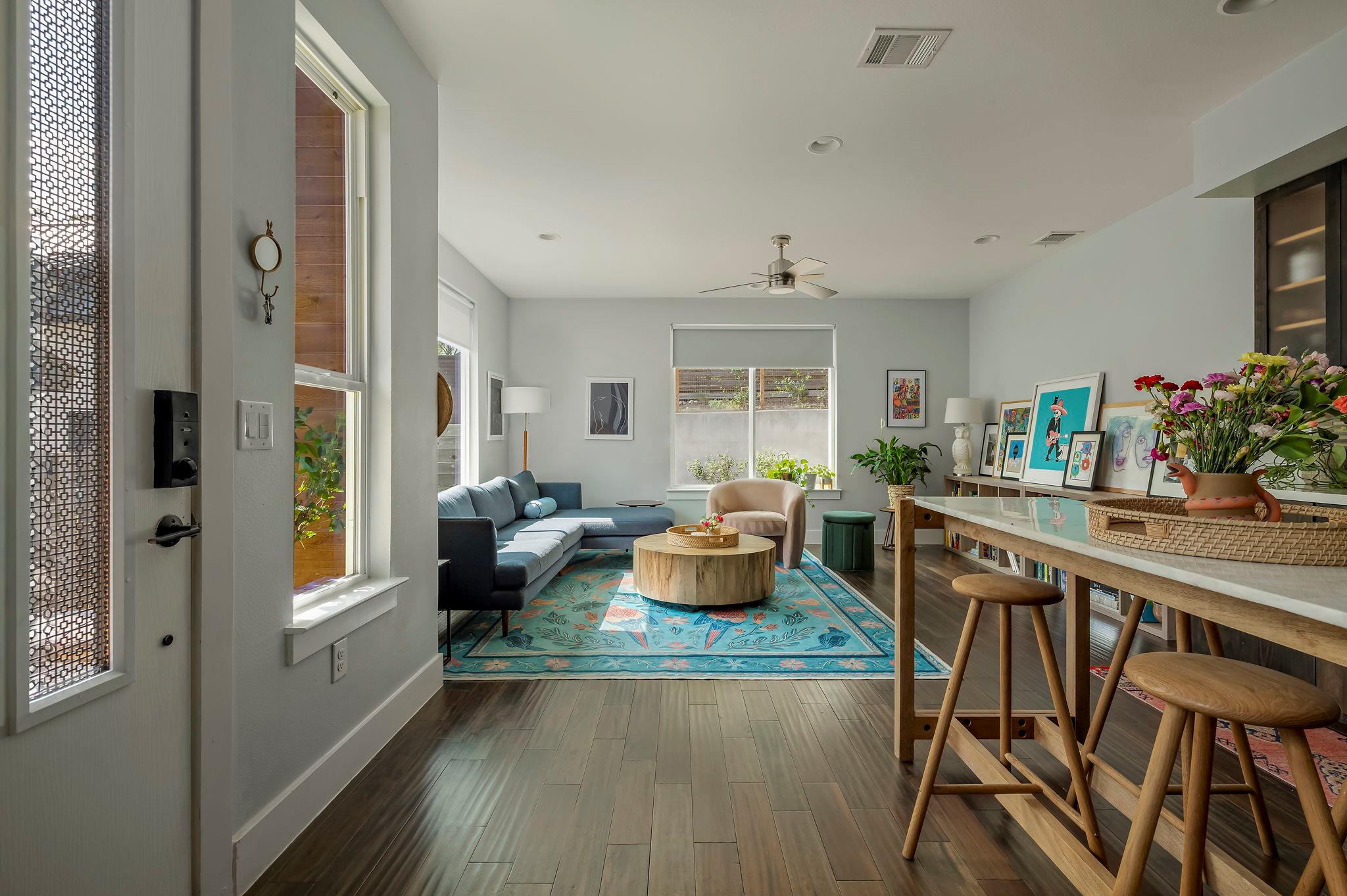 2812 Oak Springs Dr # 2, Austin, TX 78702