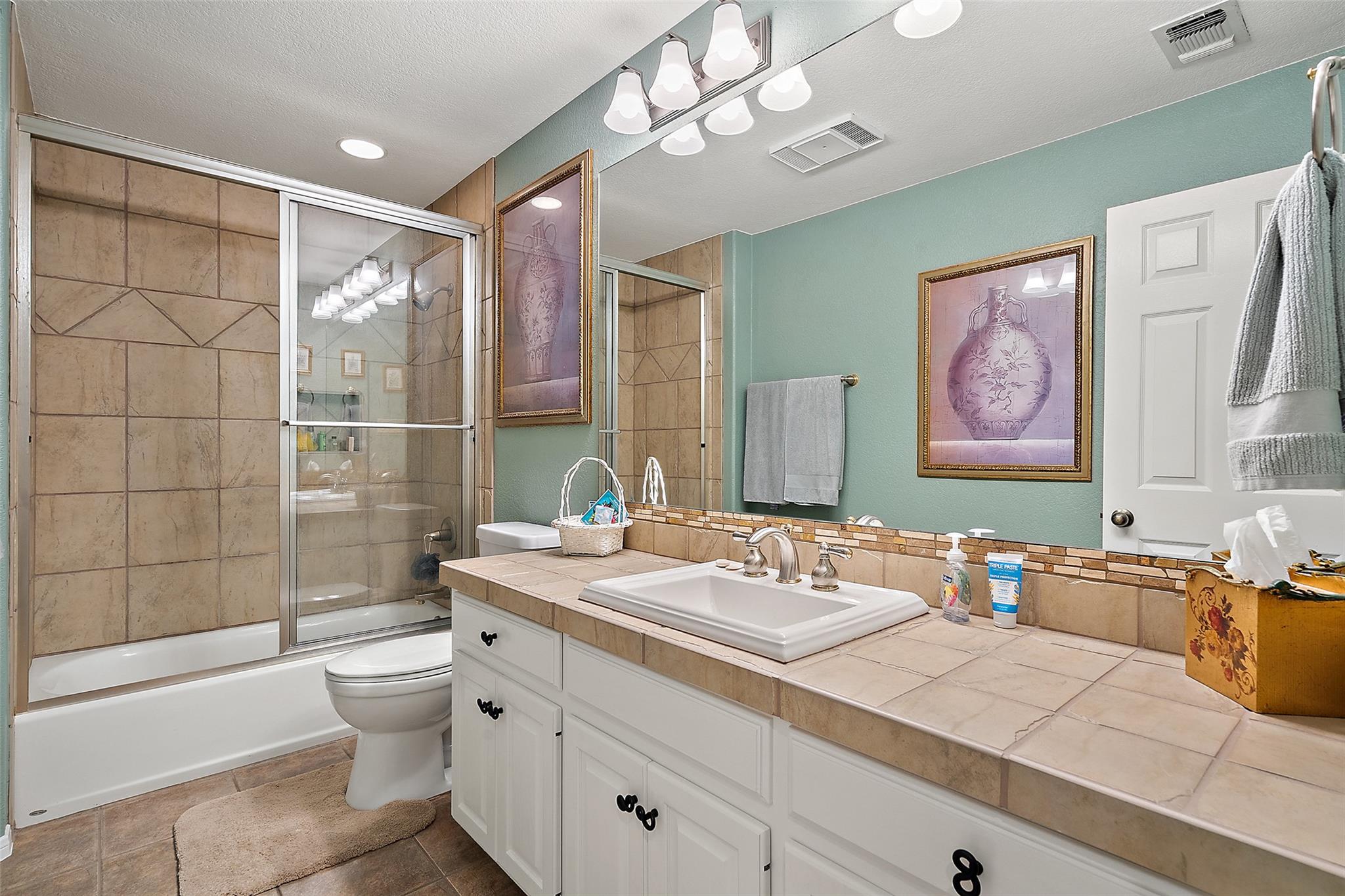 1011 Ridge Point Dr, Marble Falls, TX 78654