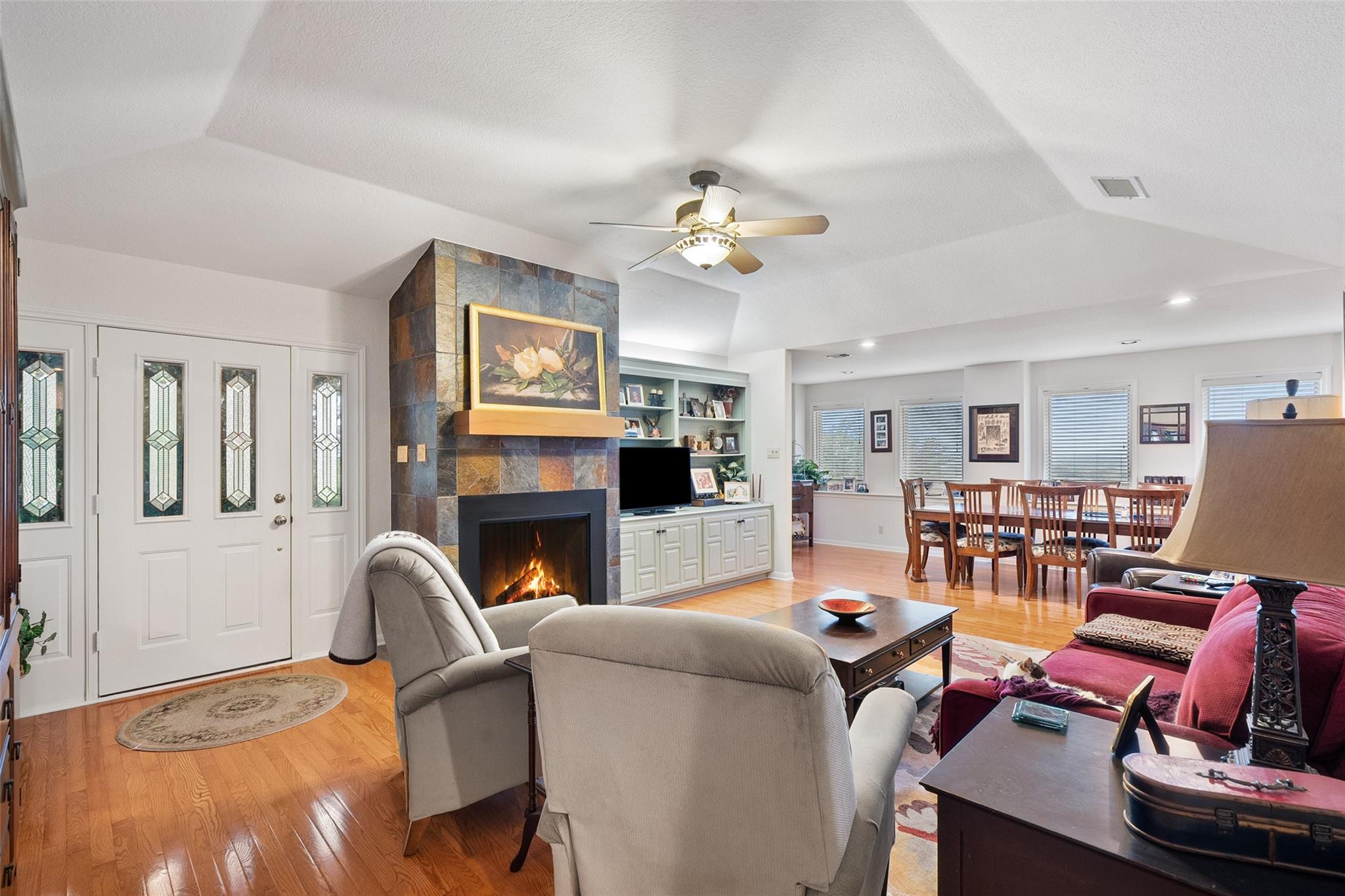 1011 Ridge Point Dr, Marble Falls, TX 78654