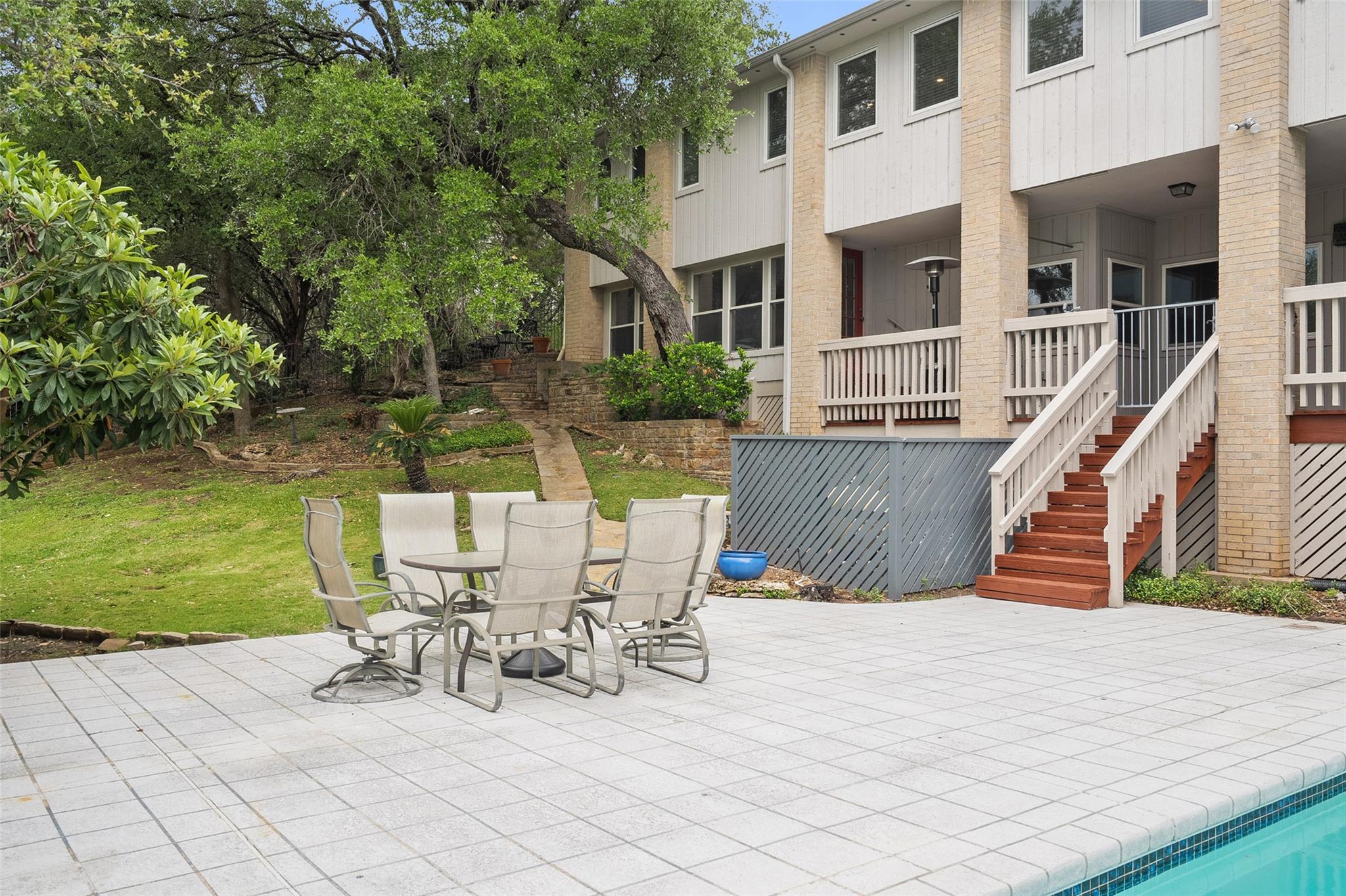 1011 Ridge Point Dr, Marble Falls, TX 78654