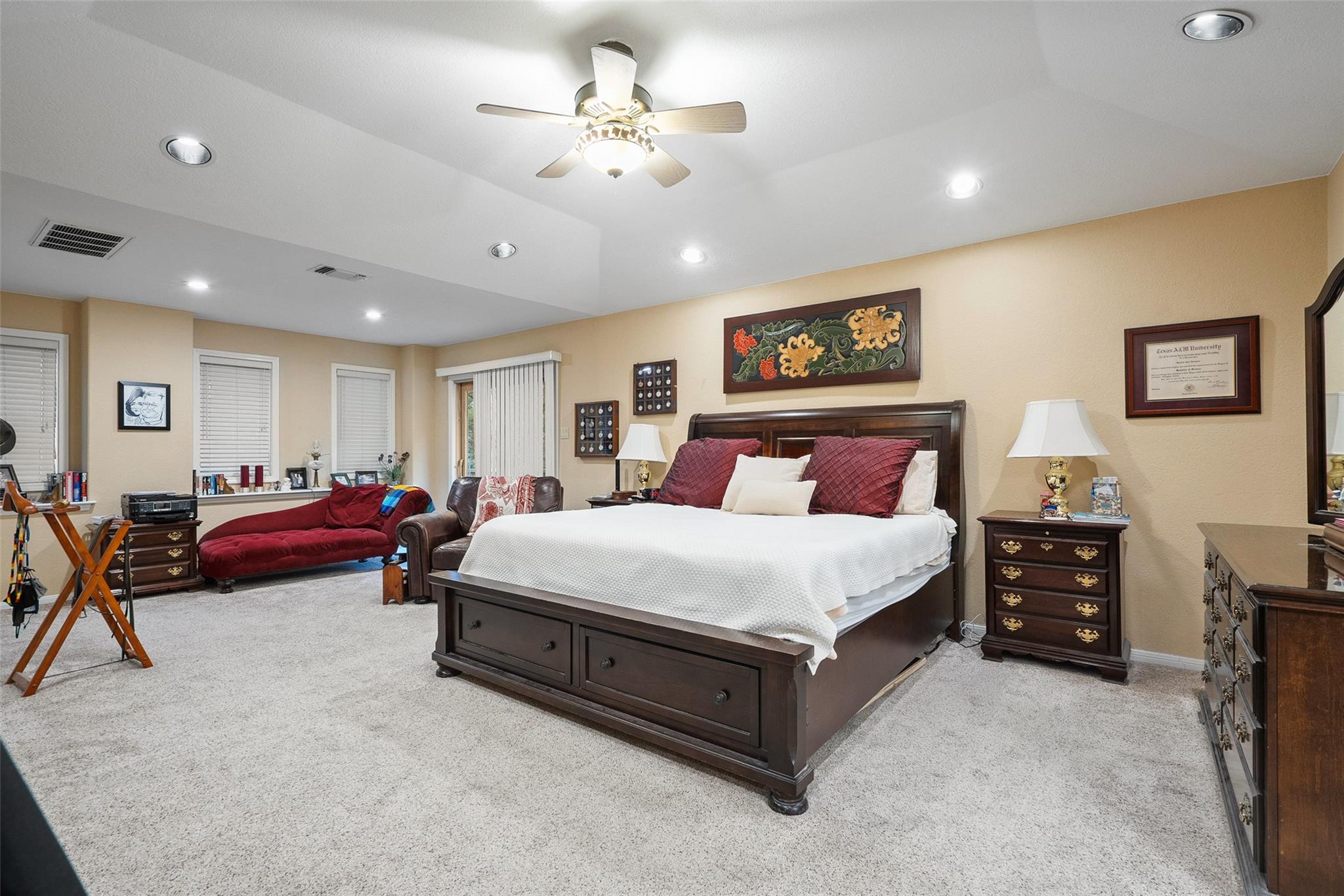 1011 Ridge Point Dr, Marble Falls, TX 78654