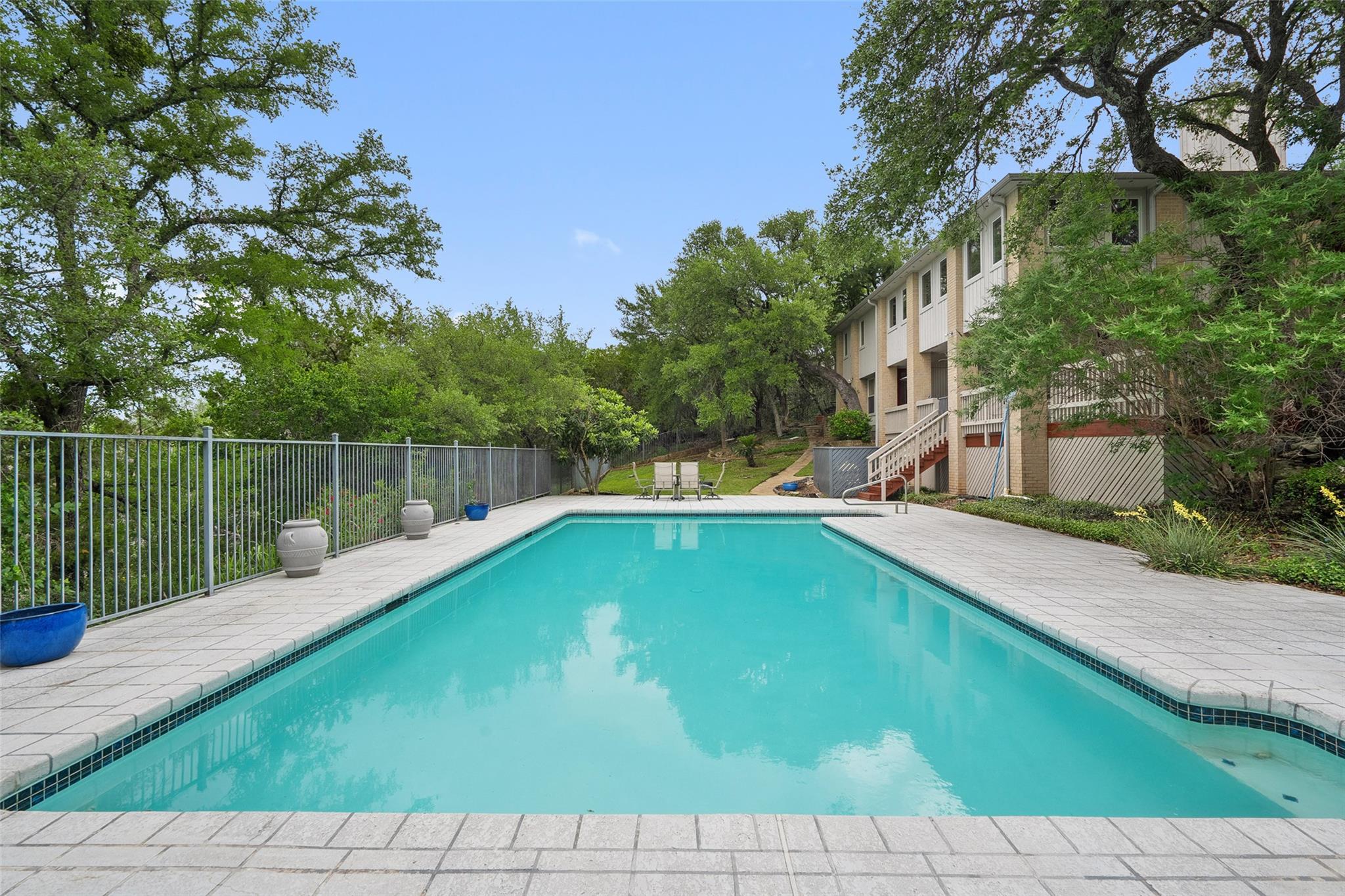 1011 Ridge Point Dr, Marble Falls, TX 78654