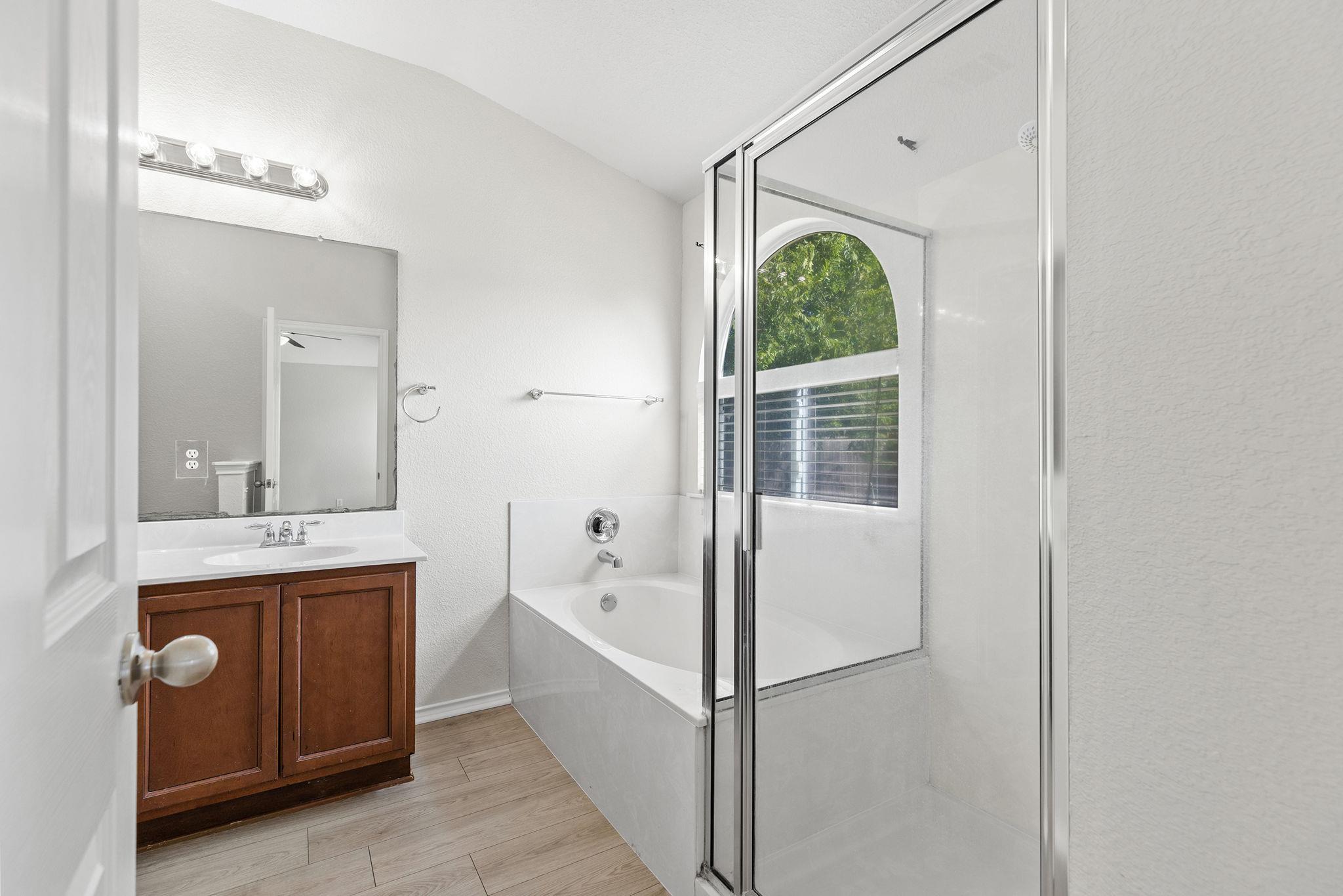 335 Altamont St, Hutto, TX 78634