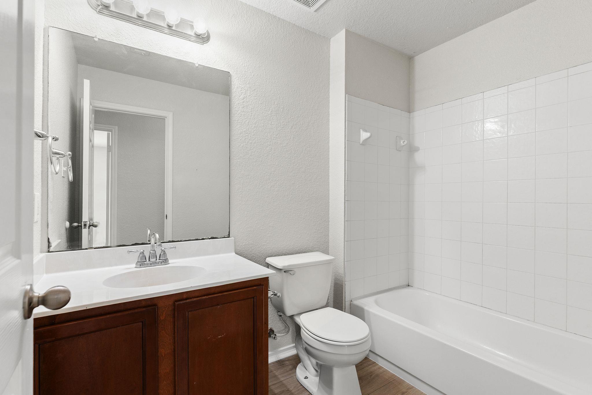 335 Altamont St, Hutto, TX 78634