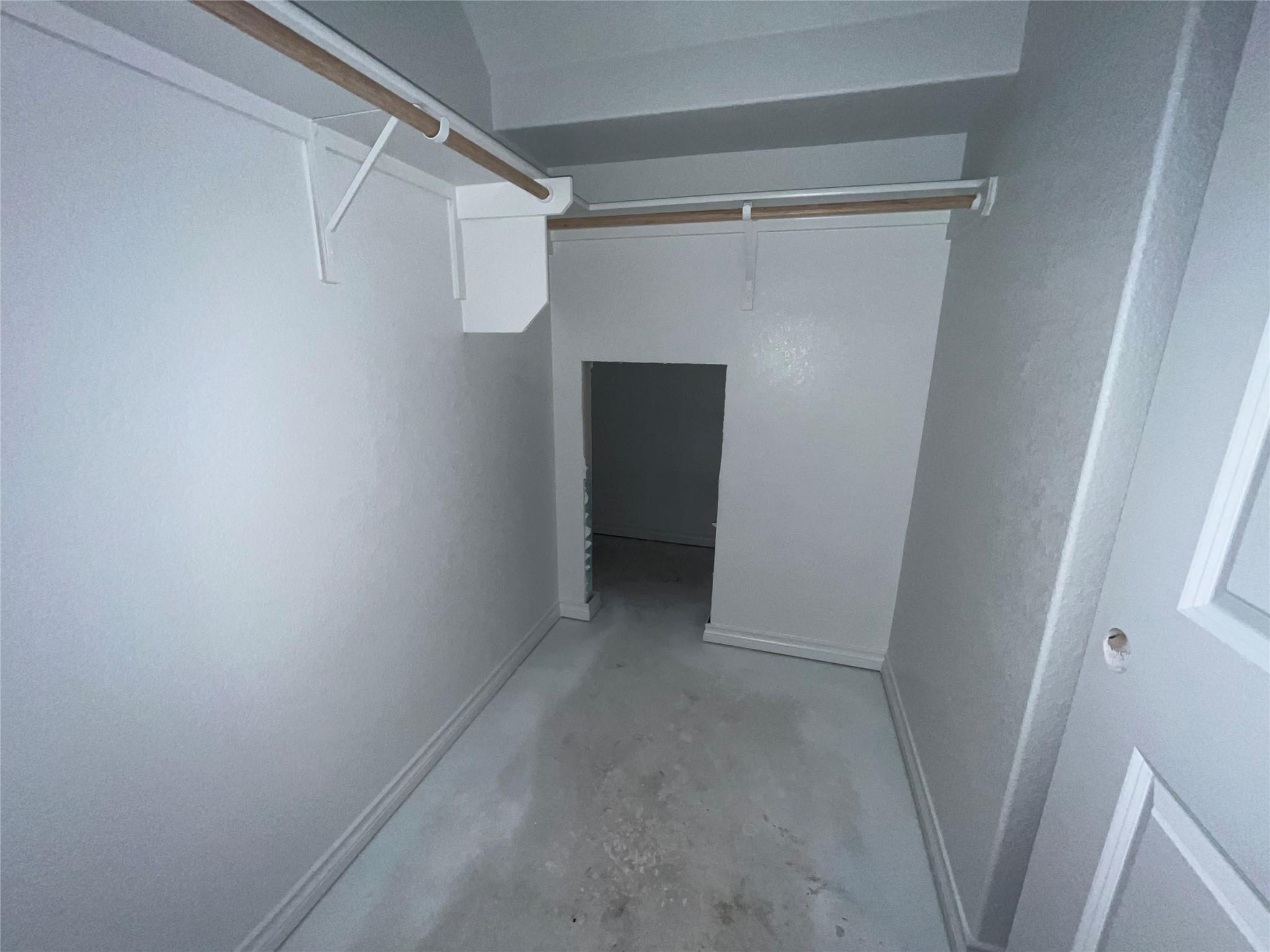 120 Clover Bnd, Liberty Hill, TX 78642