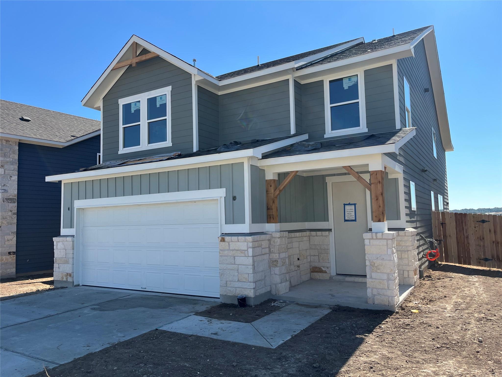 120 Clover Bnd, Liberty Hill, TX 78642