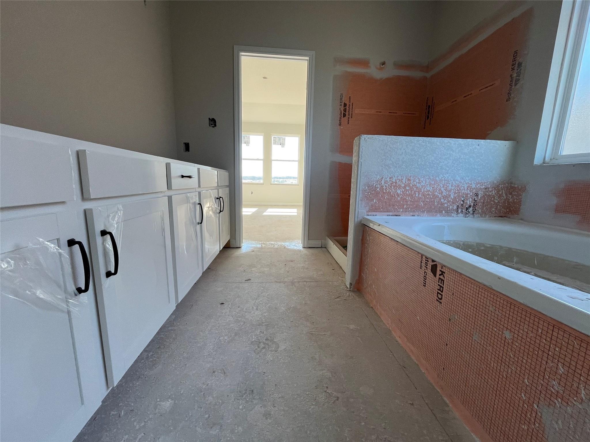 120 Clover Bnd, Liberty Hill, TX 78642