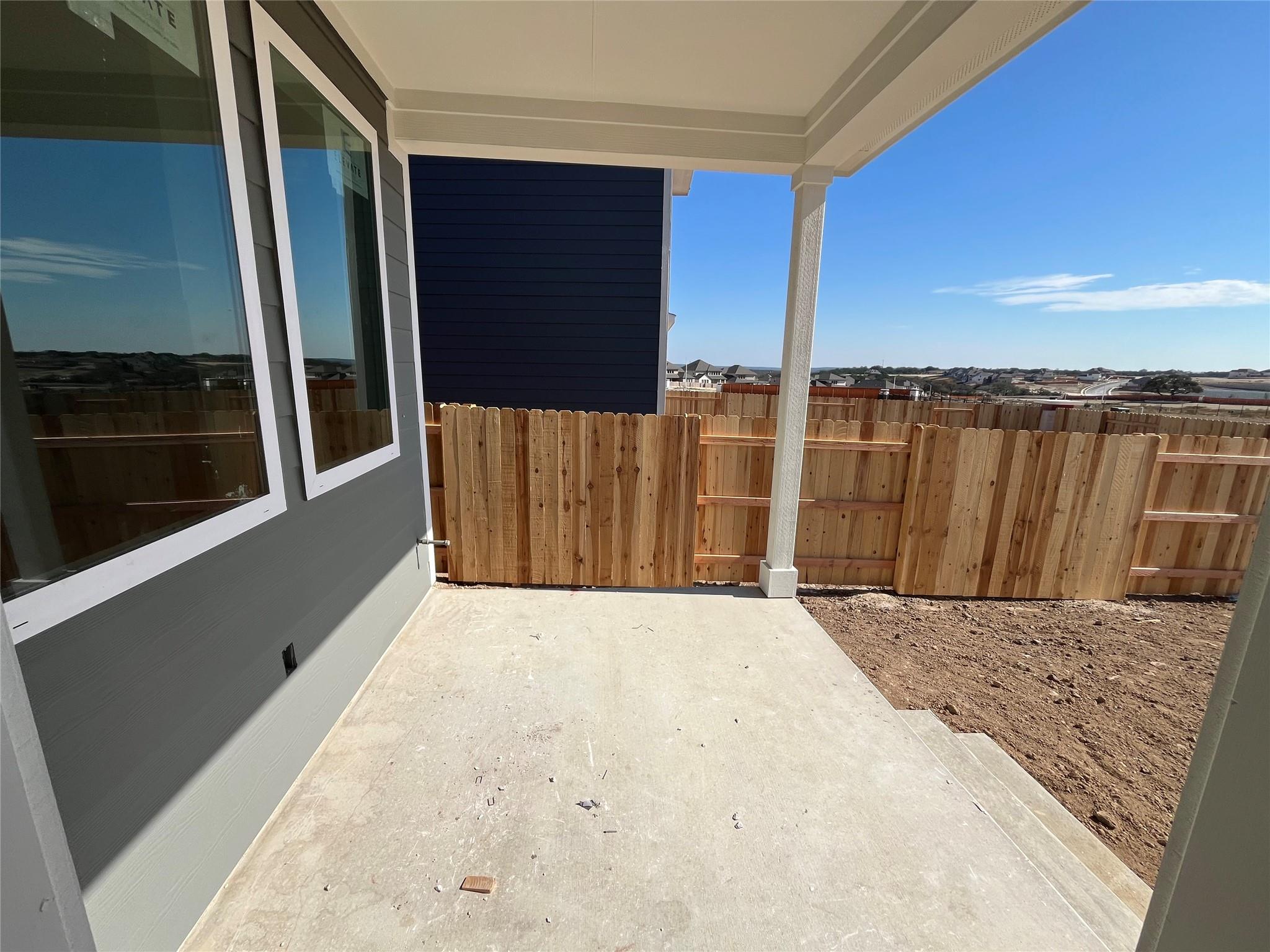 120 Clover Bnd, Liberty Hill, TX 78642