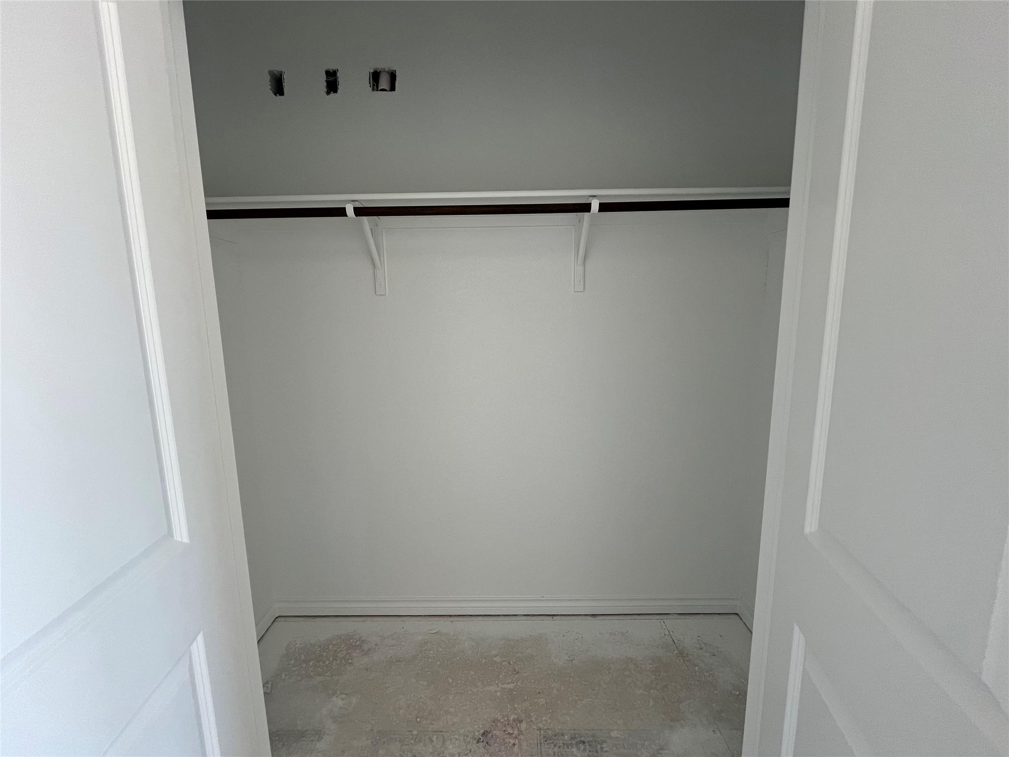 120 Clover Bnd, Liberty Hill, TX 78642