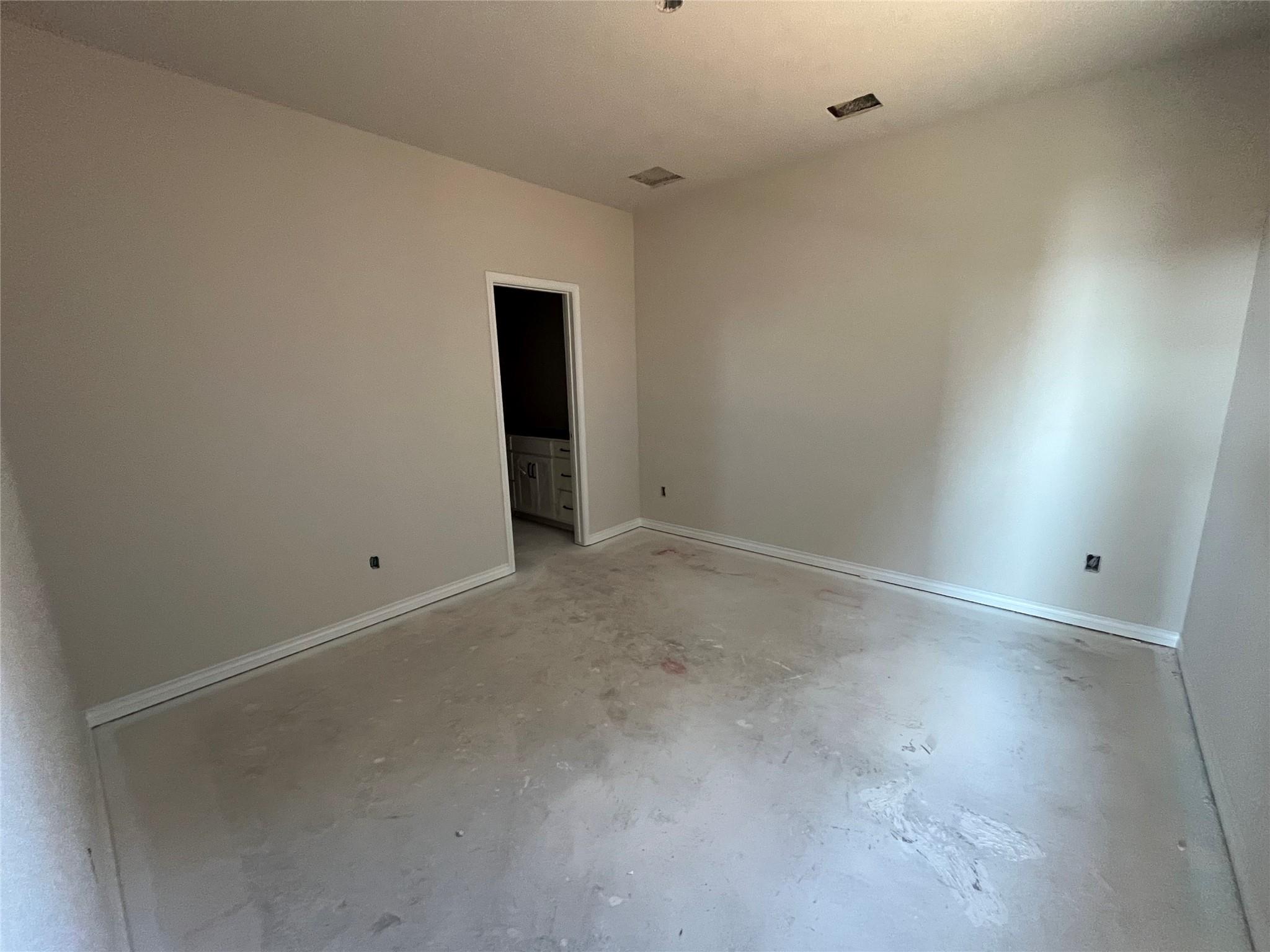 120 Clover Bnd, Liberty Hill, TX 78642