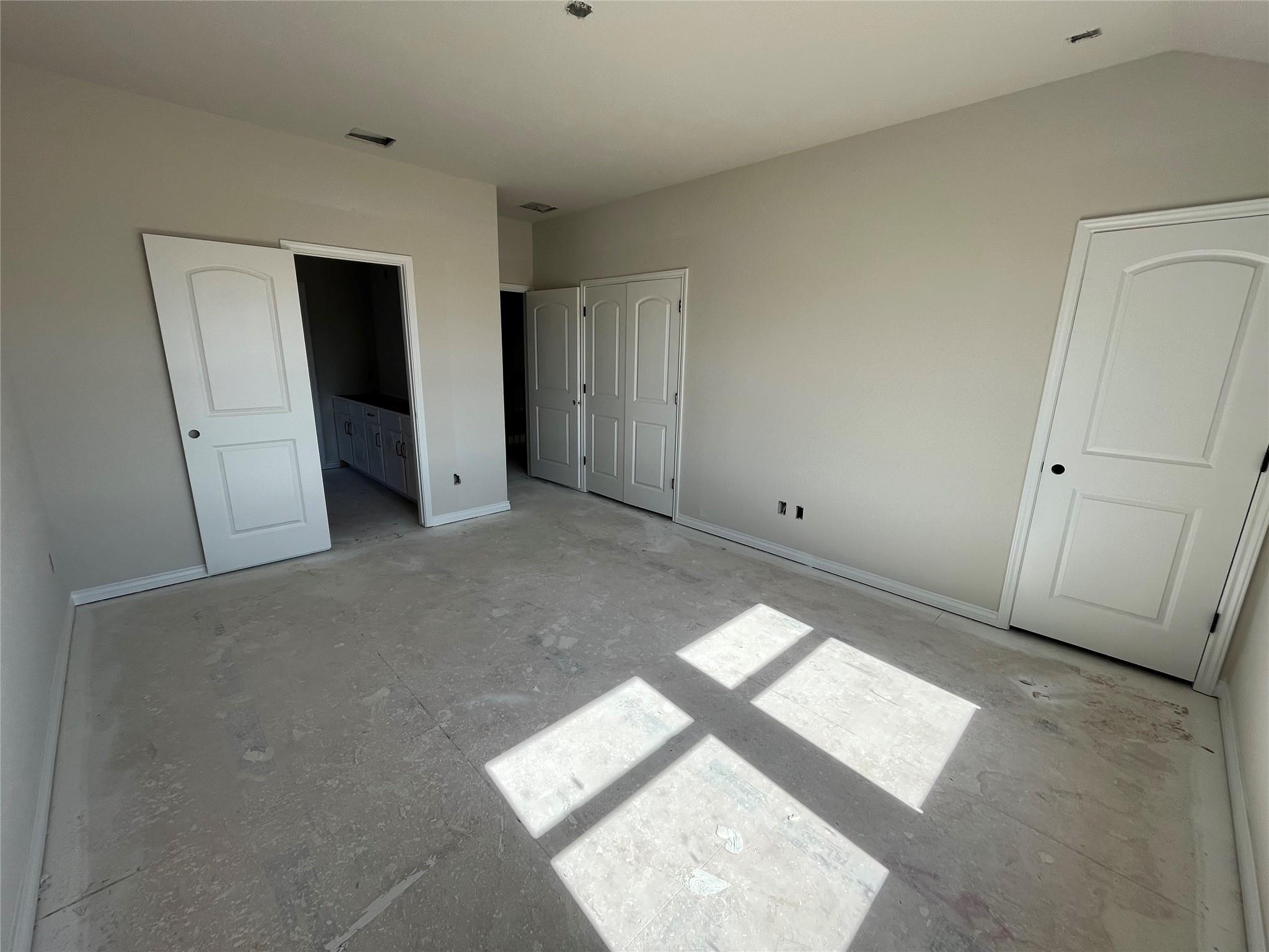 120 Clover Bnd, Liberty Hill, TX 78642