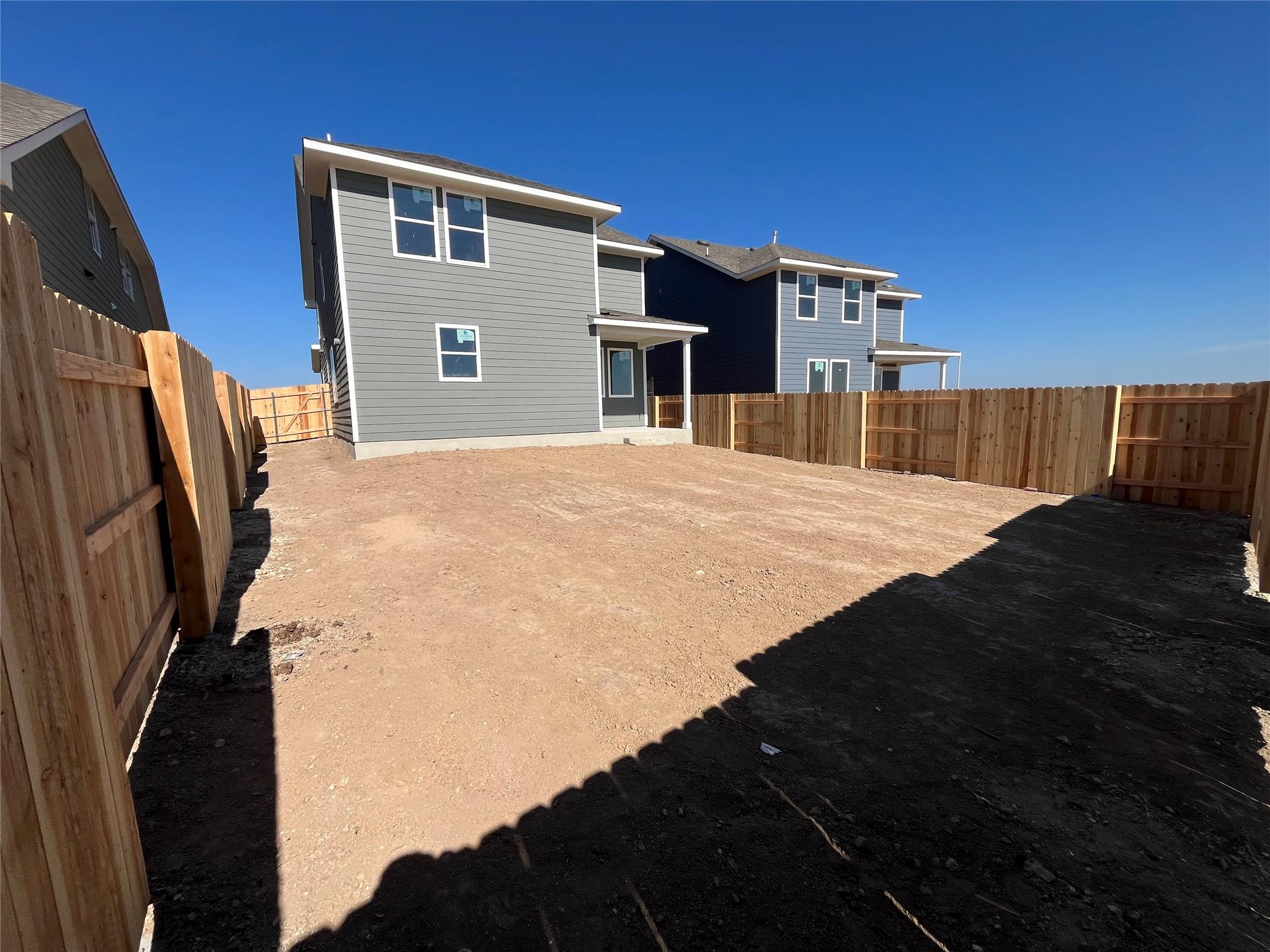 120 Clover Bnd, Liberty Hill, TX 78642