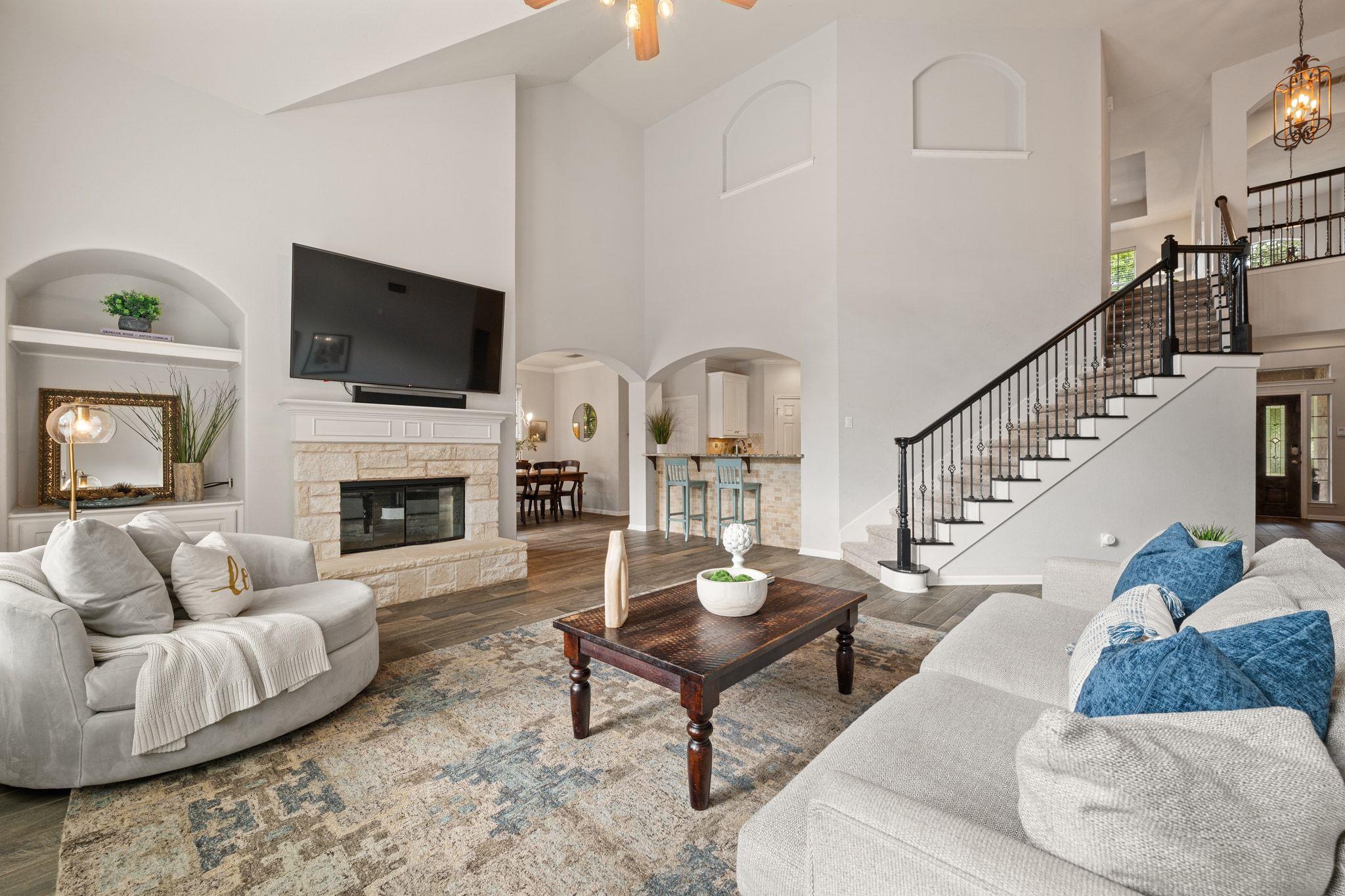 3209 Indigo Waters Dr, Austin, TX 78732