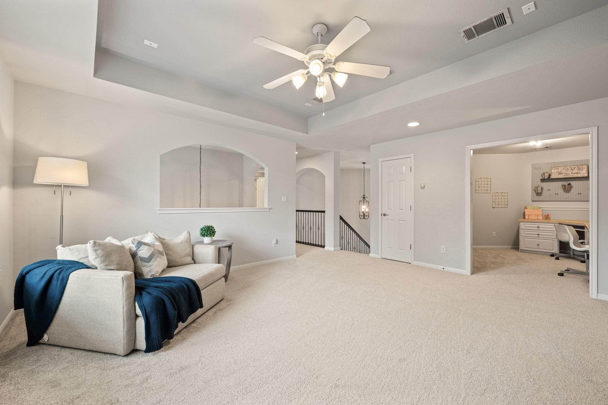 3209 Indigo Waters Dr, Austin, TX 78732