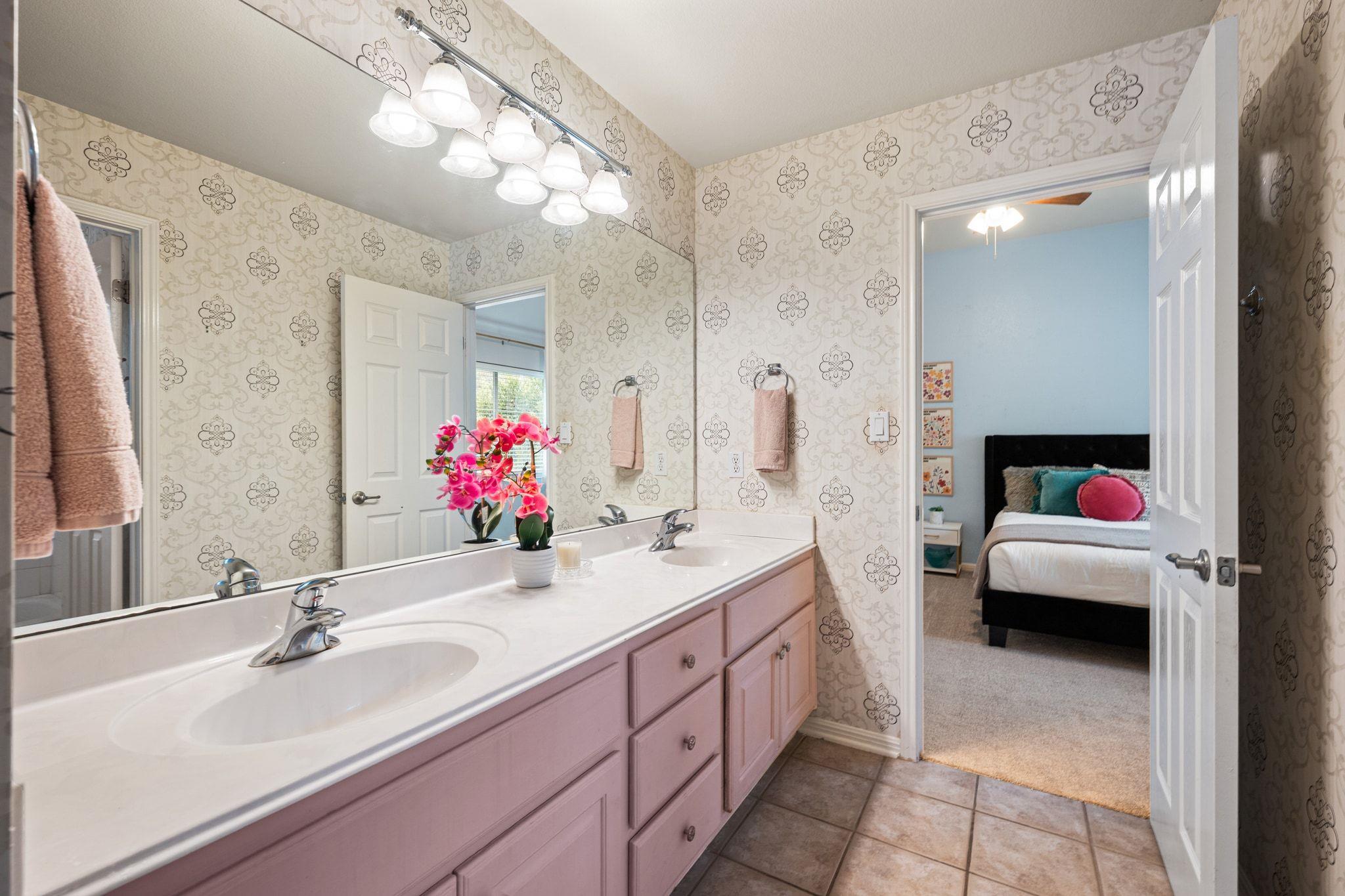 3209 Indigo Waters Dr, Austin, TX 78732