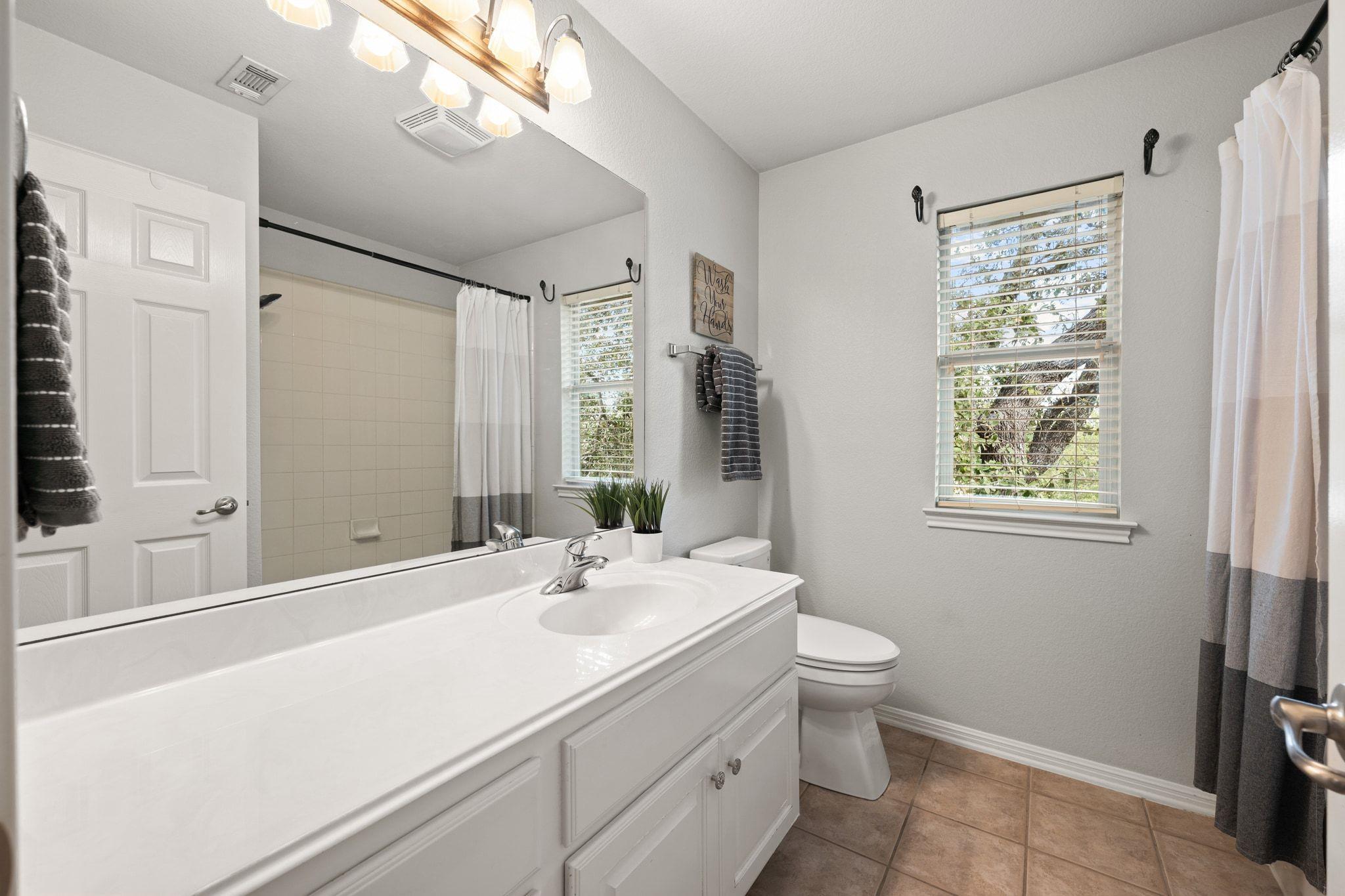 3209 Indigo Waters Dr, Austin, TX 78732