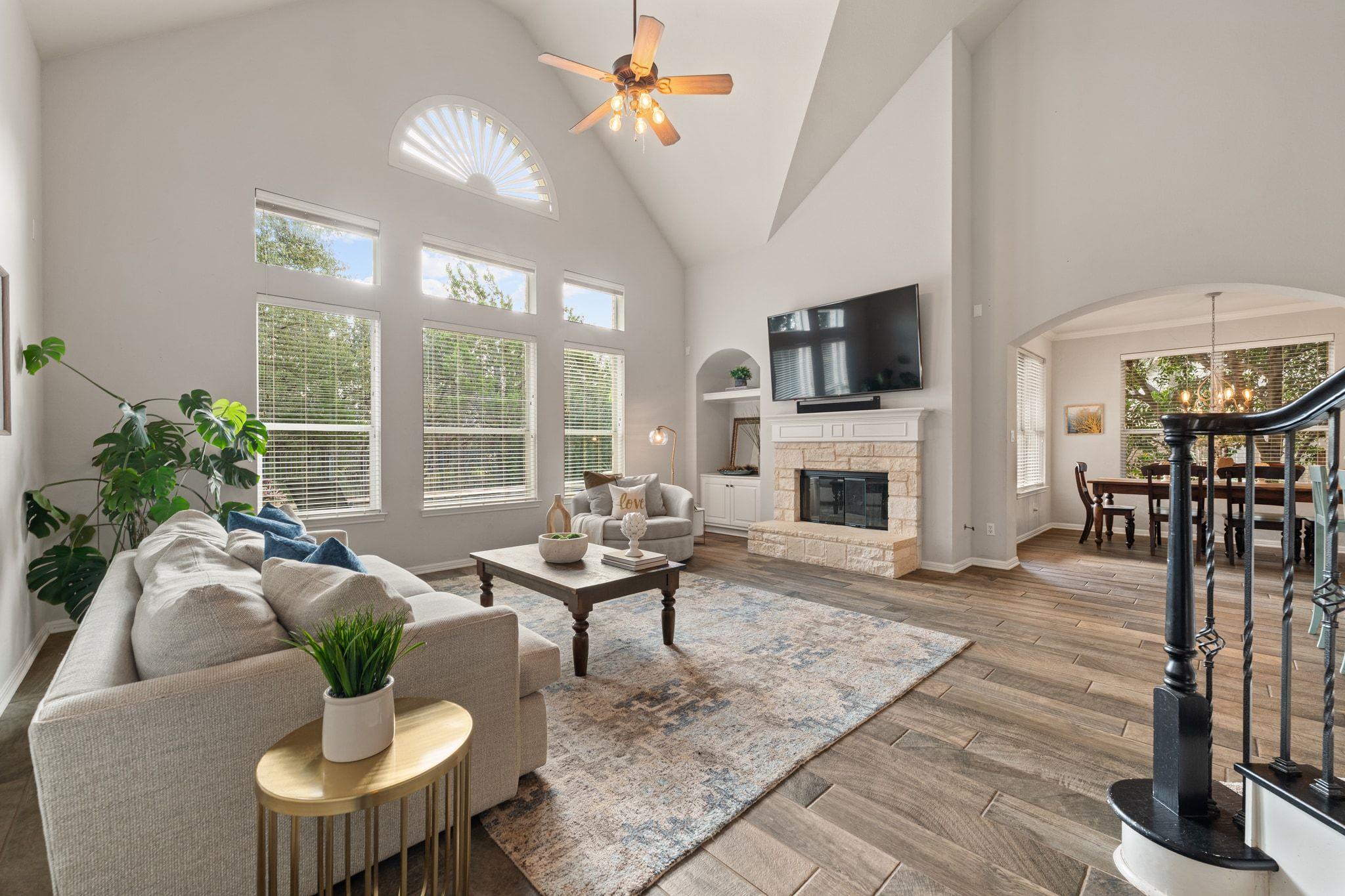 3209 Indigo Waters Dr, Austin, TX 78732