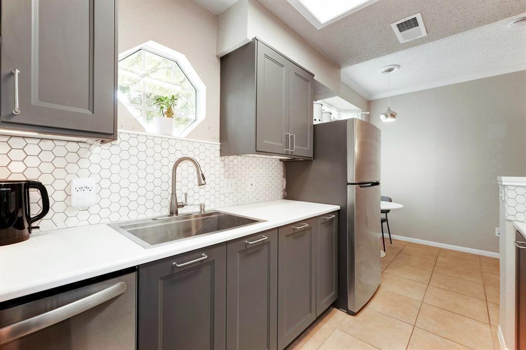 3111 Tom Green St # 108, Austin, TX 78705