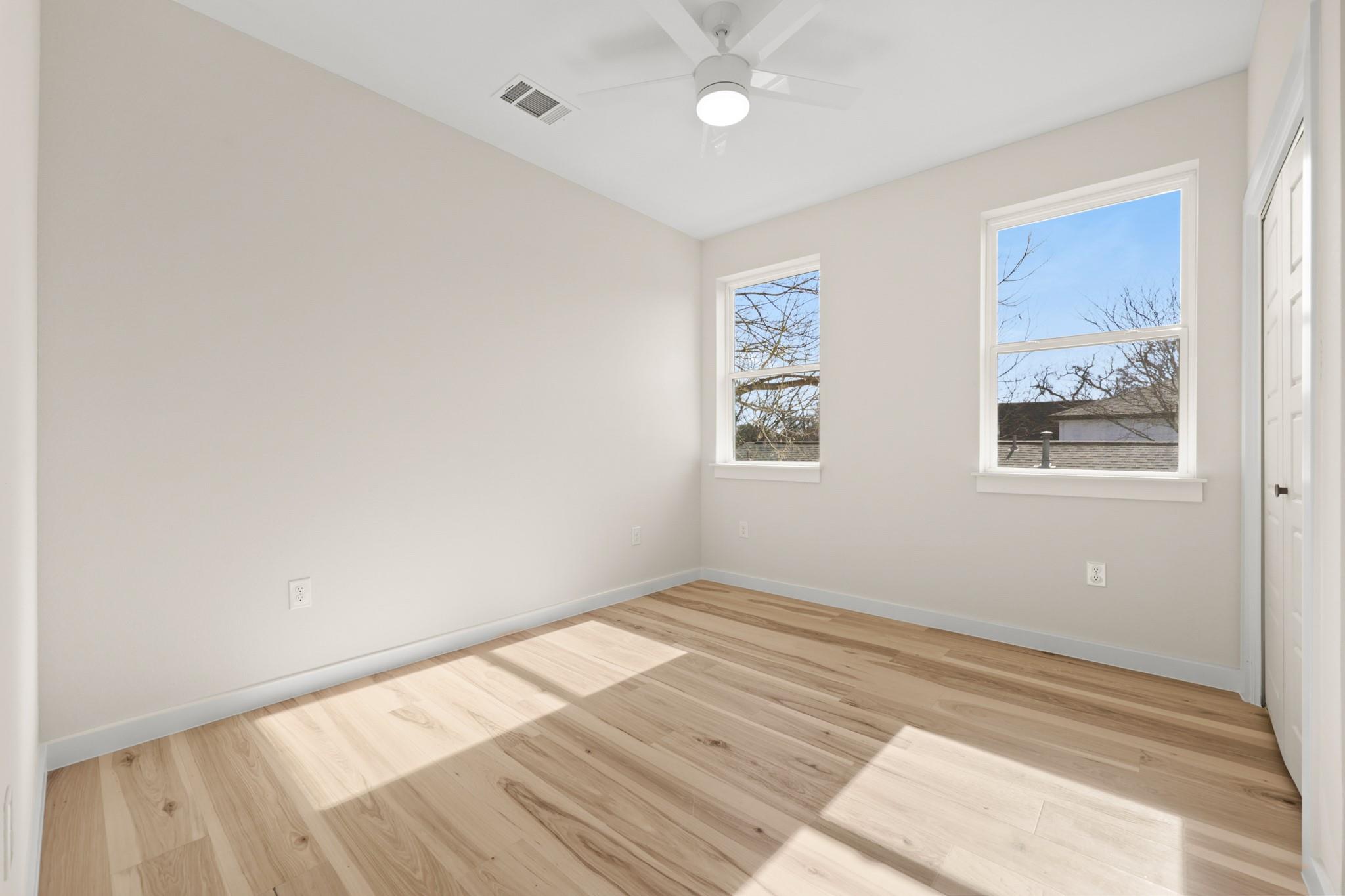 4801 Sara Dr # B, Austin, TX 78721