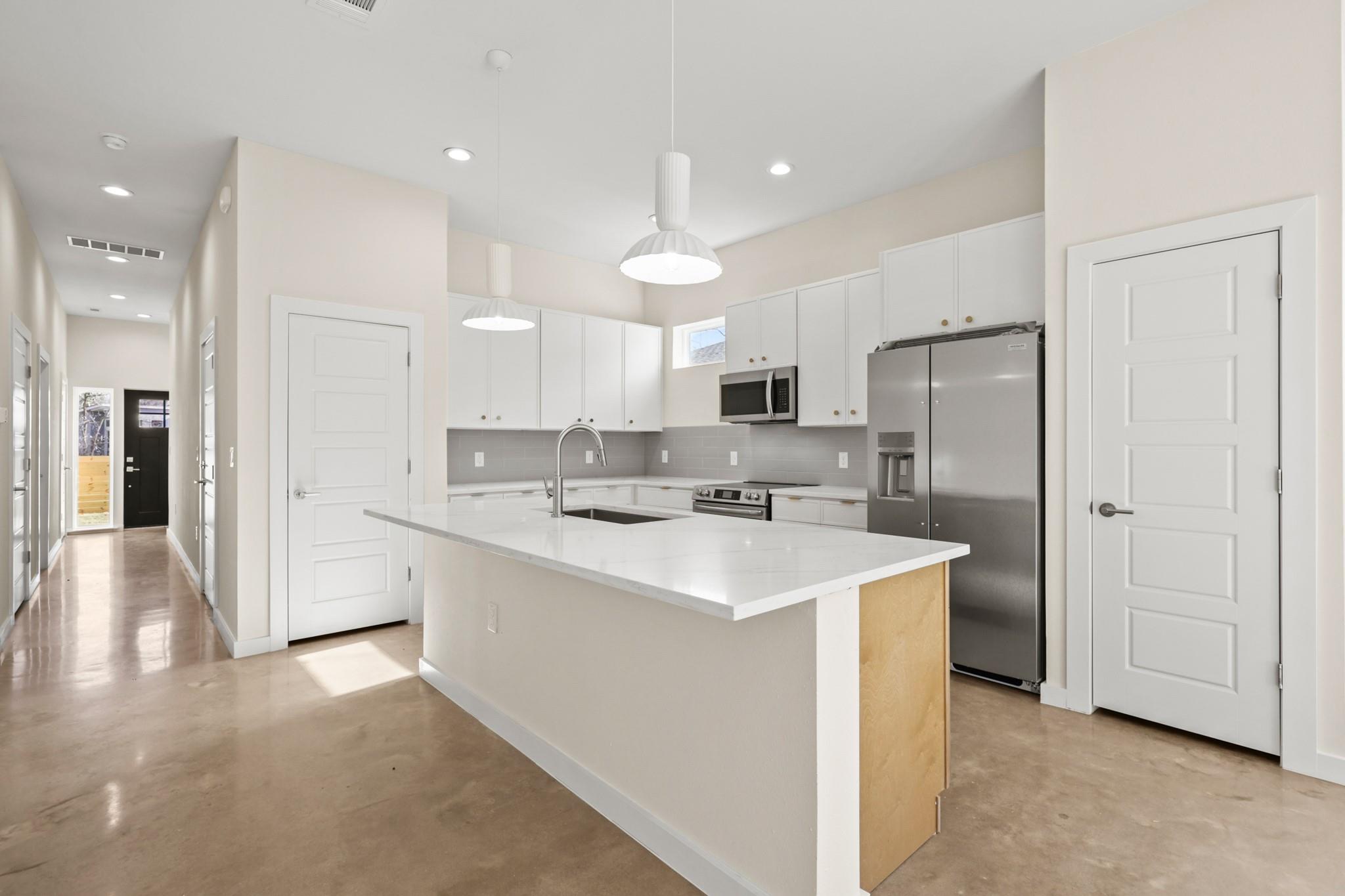 4801 Sara Dr # B, Austin, TX 78721