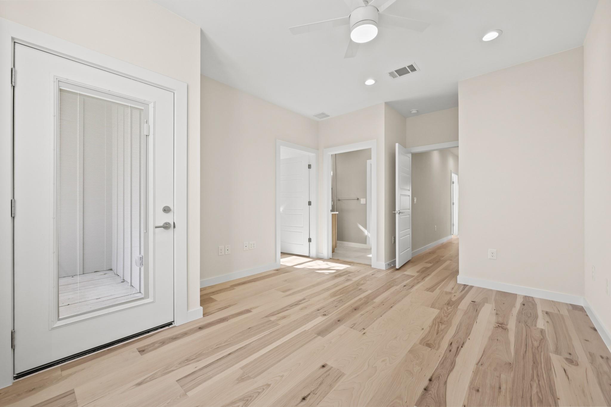 4801 Sara Dr # B, Austin, TX 78721