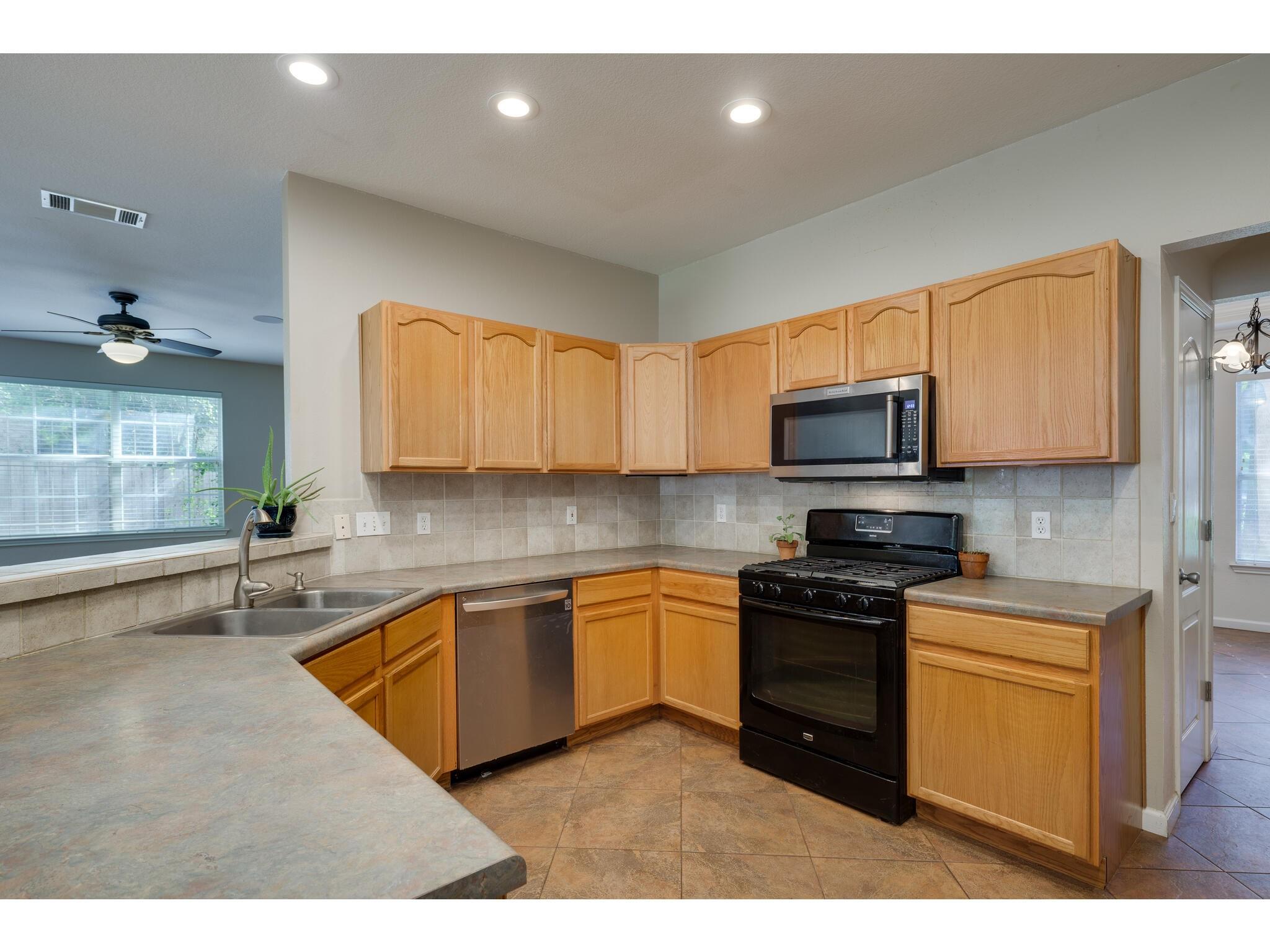 6710 Breezy Pass, Austin, TX 78749