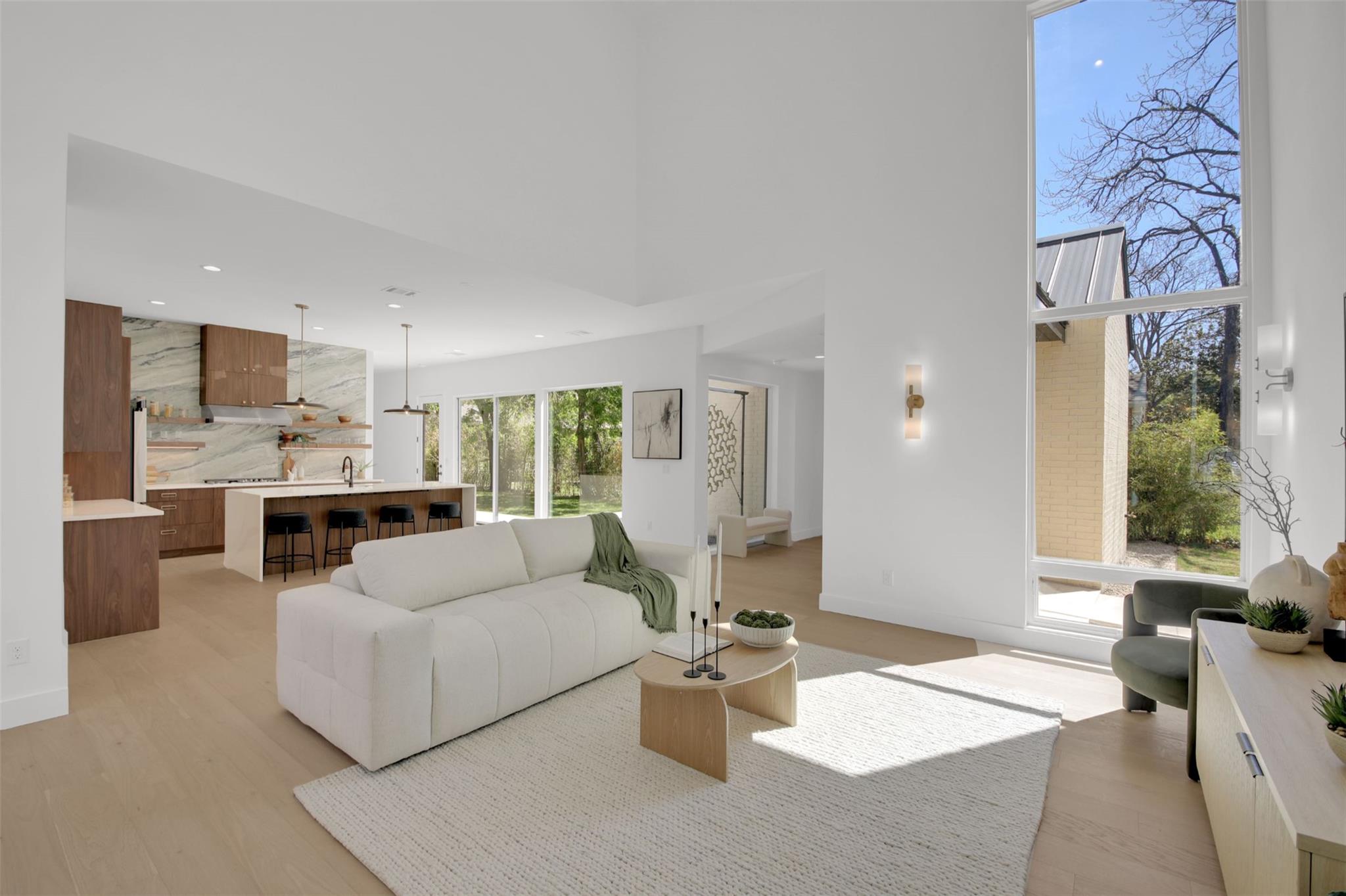 1310 Cullen Ave, Austin, TX 78757