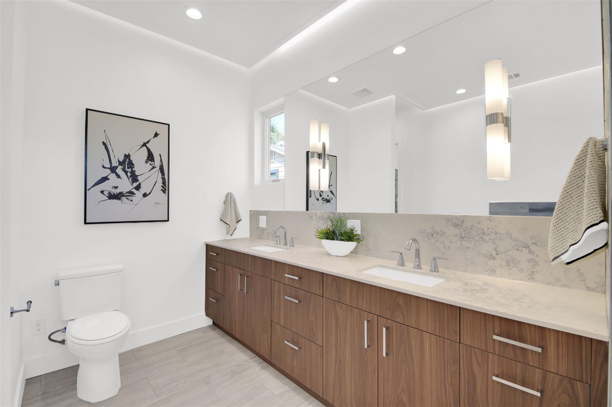 1310 Cullen Ave, Austin, TX 78757