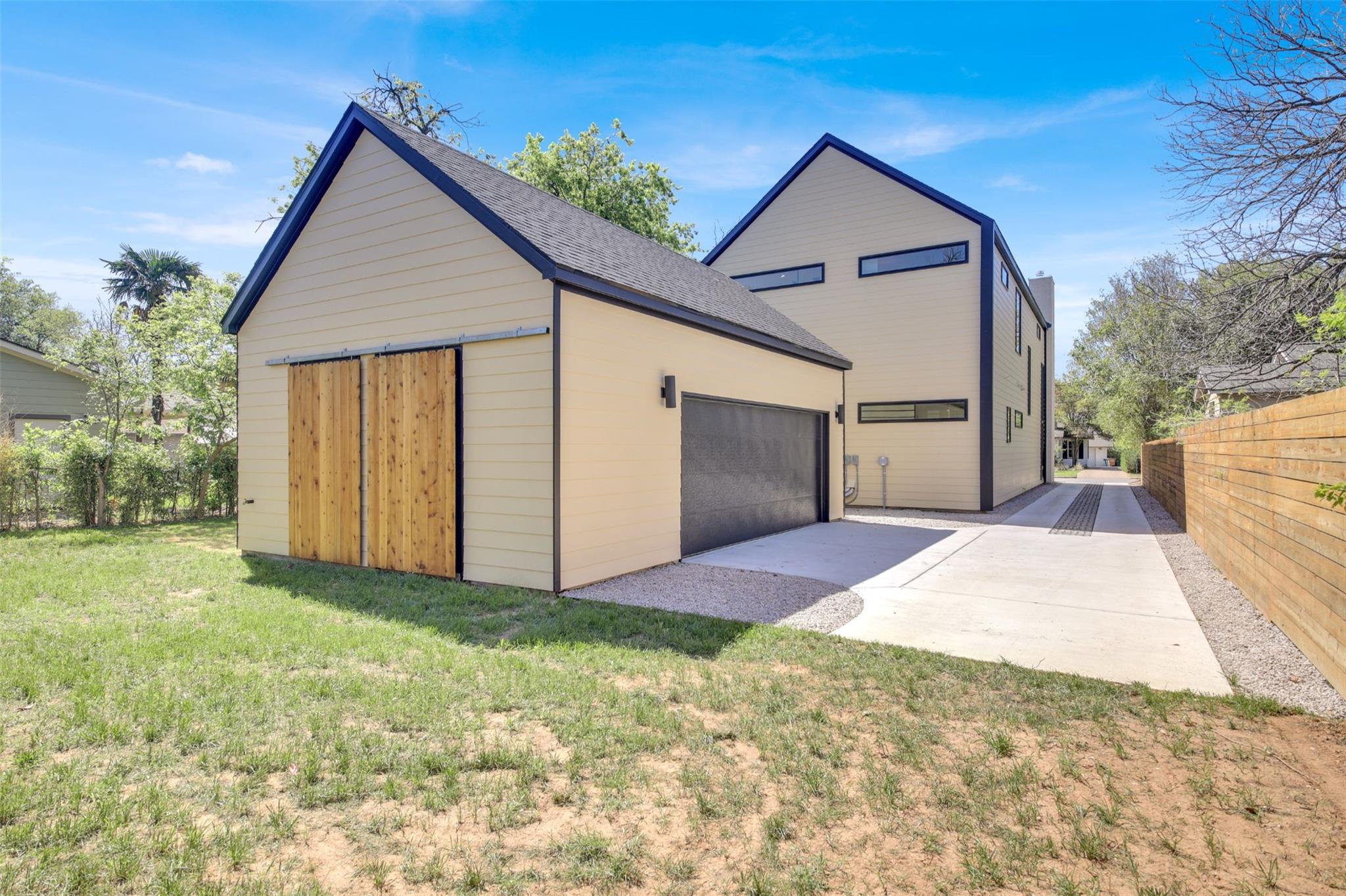 1310 Cullen Ave, Austin, TX 78757