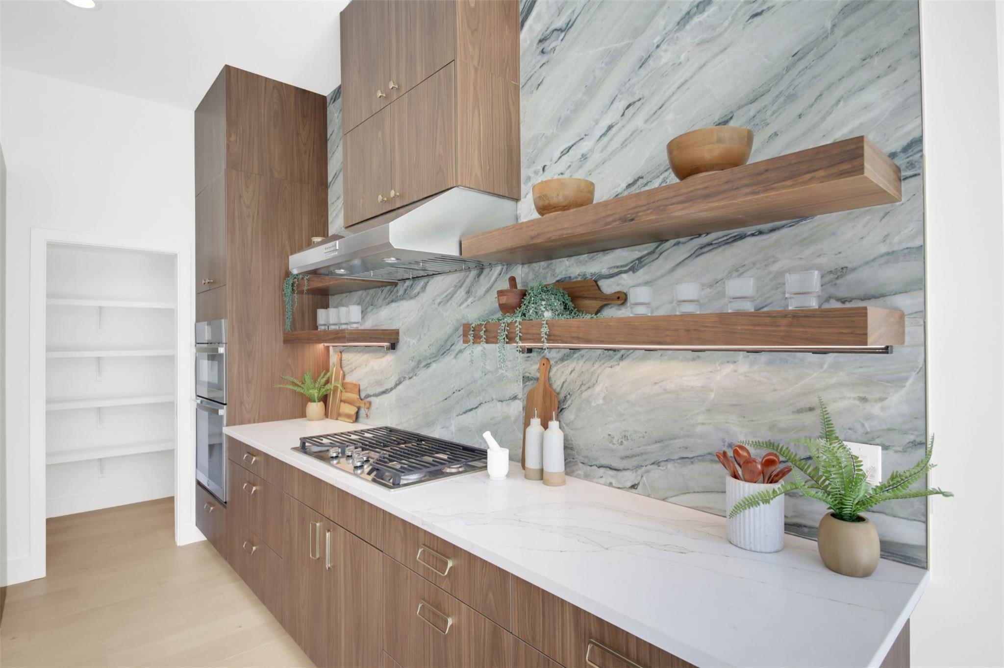 1310 Cullen Ave, Austin, TX 78757