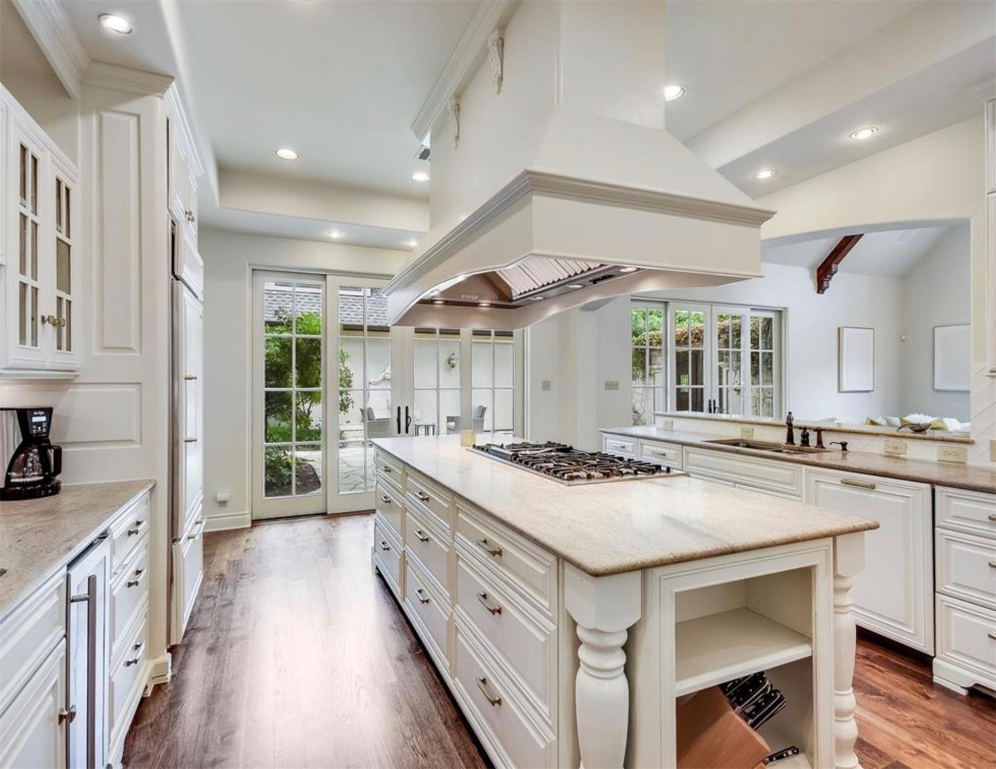 3100 Hillview Rd, Austin, TX 78703