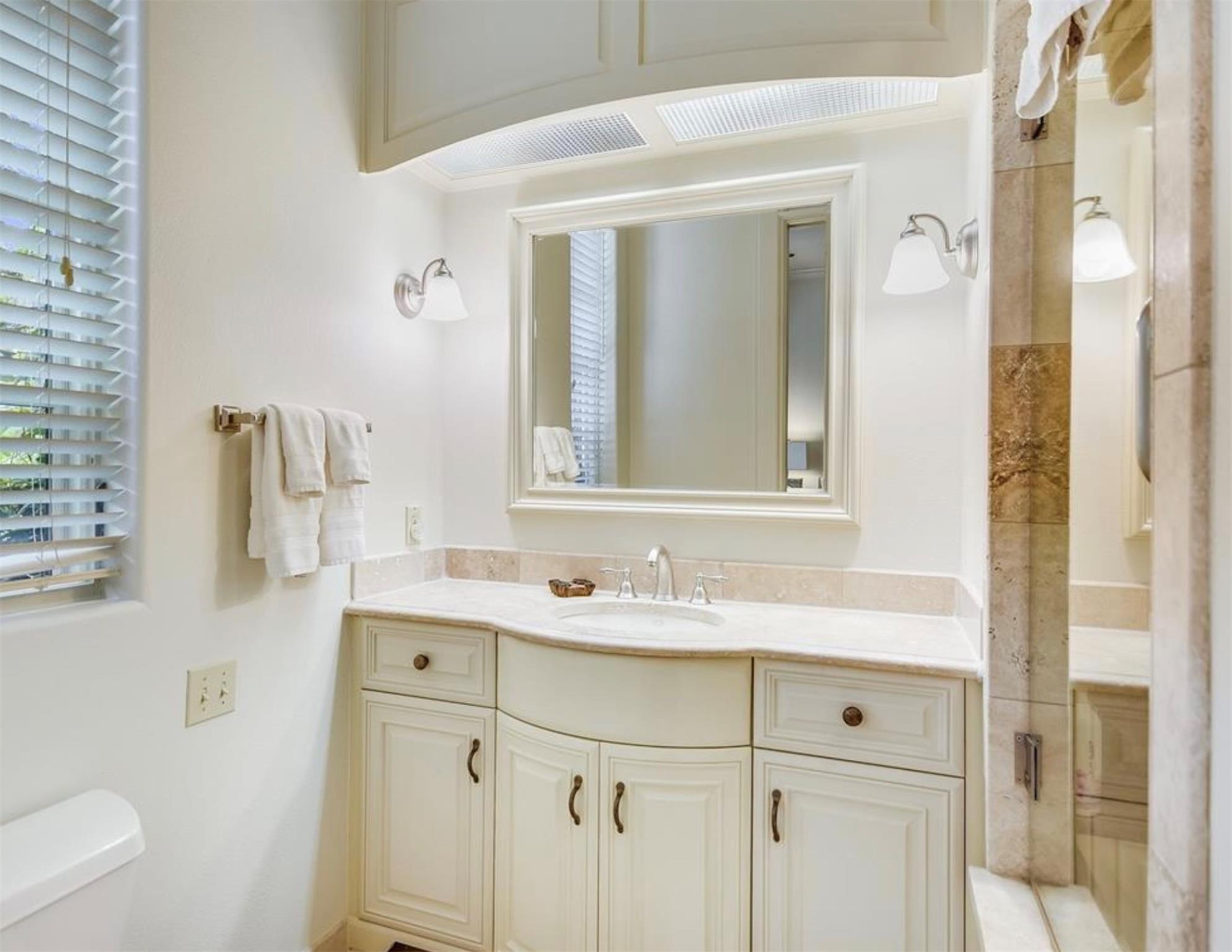 3100 Hillview Rd, Austin, TX 78703