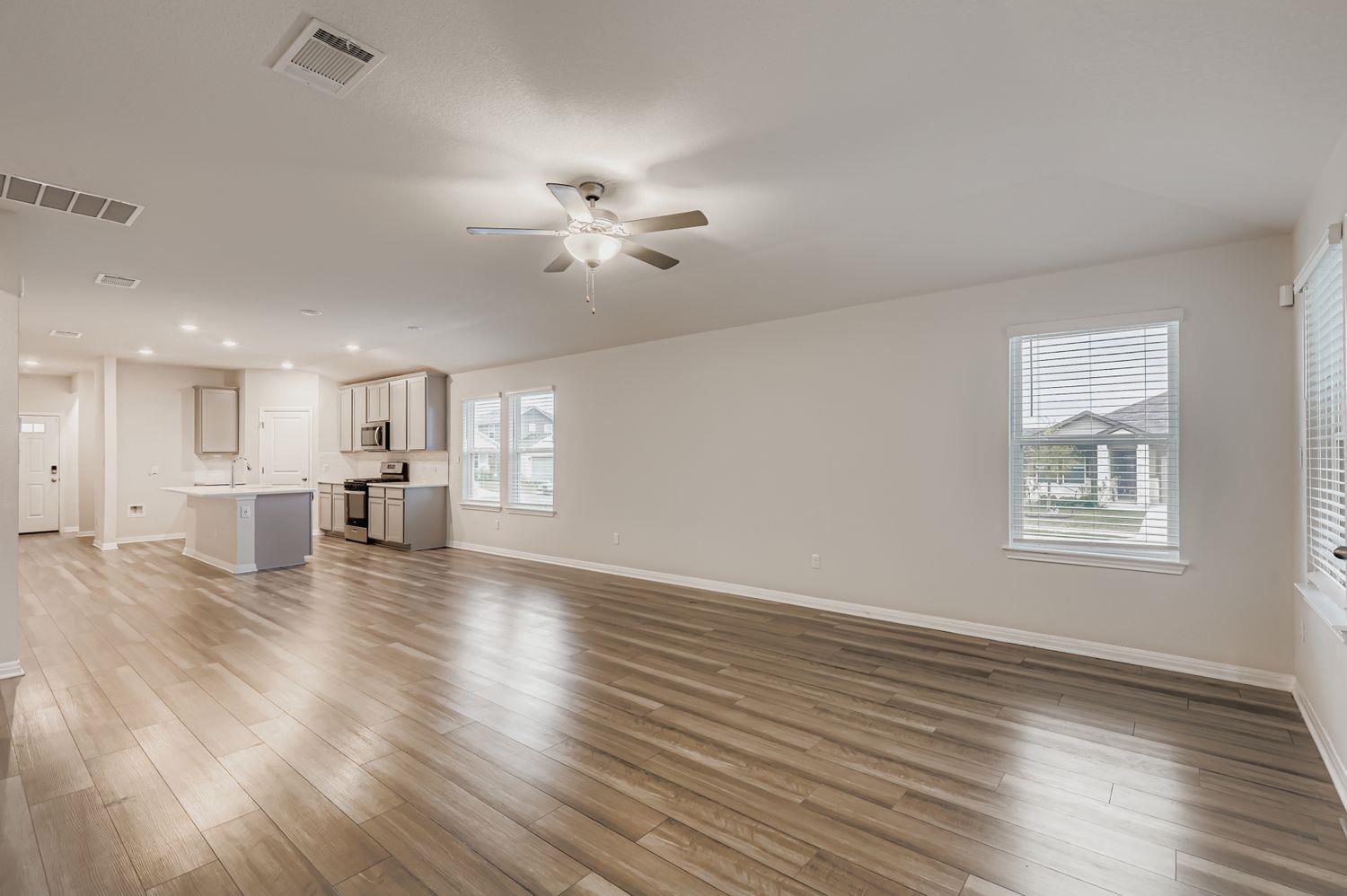 601 S Loriner Way, Liberty Hill, TX 78642