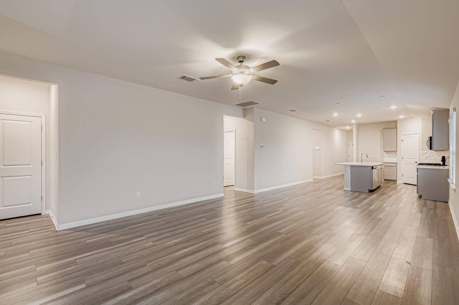 601 S Loriner Way, Liberty Hill, TX 78642