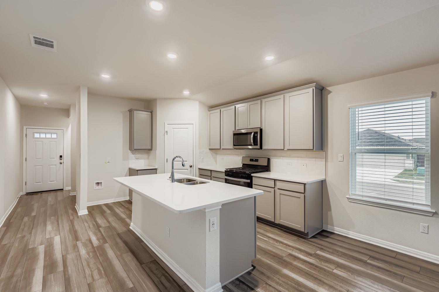 601 S Loriner Way, Liberty Hill, TX 78642