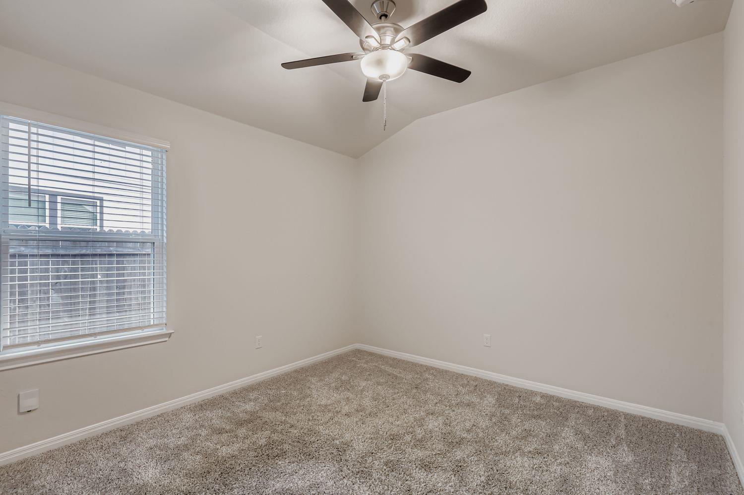 601 S Loriner Way, Liberty Hill, TX 78642