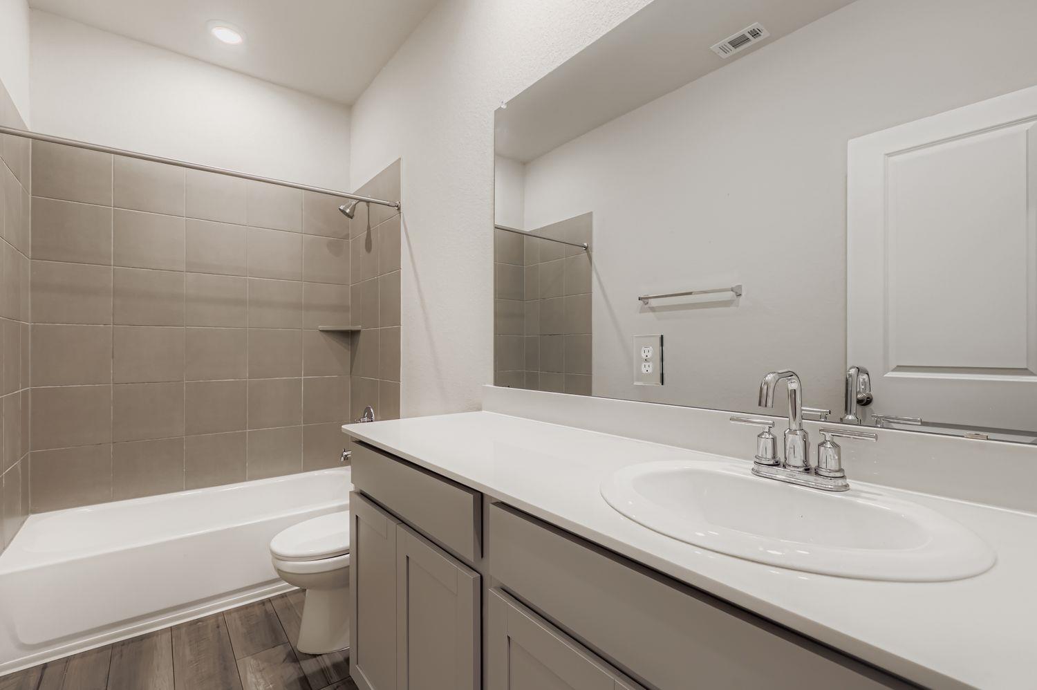 601 S Loriner Way, Liberty Hill, TX 78642