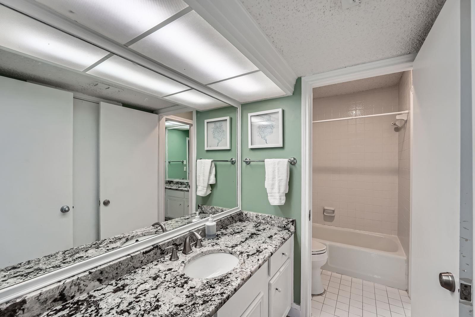 204 World Of Tennis Sq, Lakeway, TX 78738