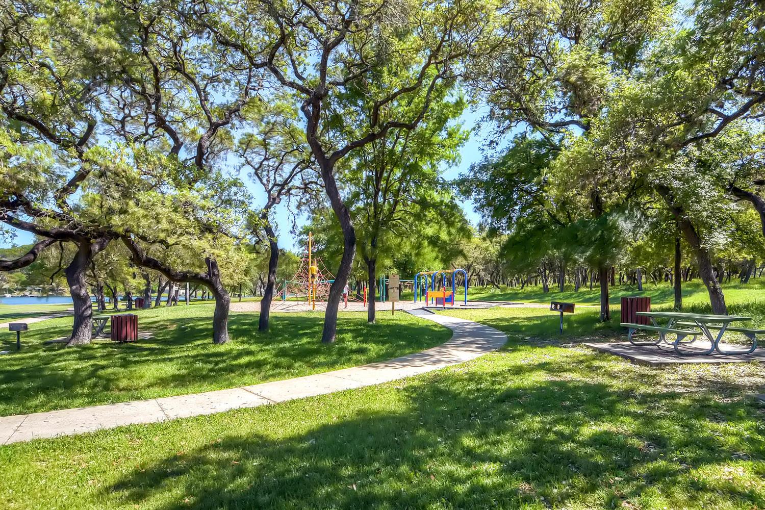 204 World Of Tennis Sq, Lakeway, TX 78738