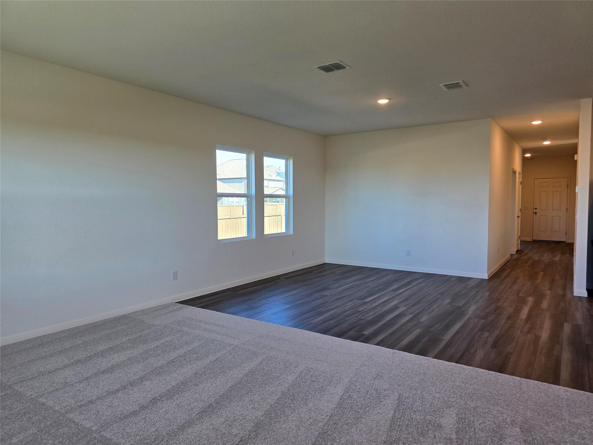 109 Rother Pl, Taylor, TX 76574