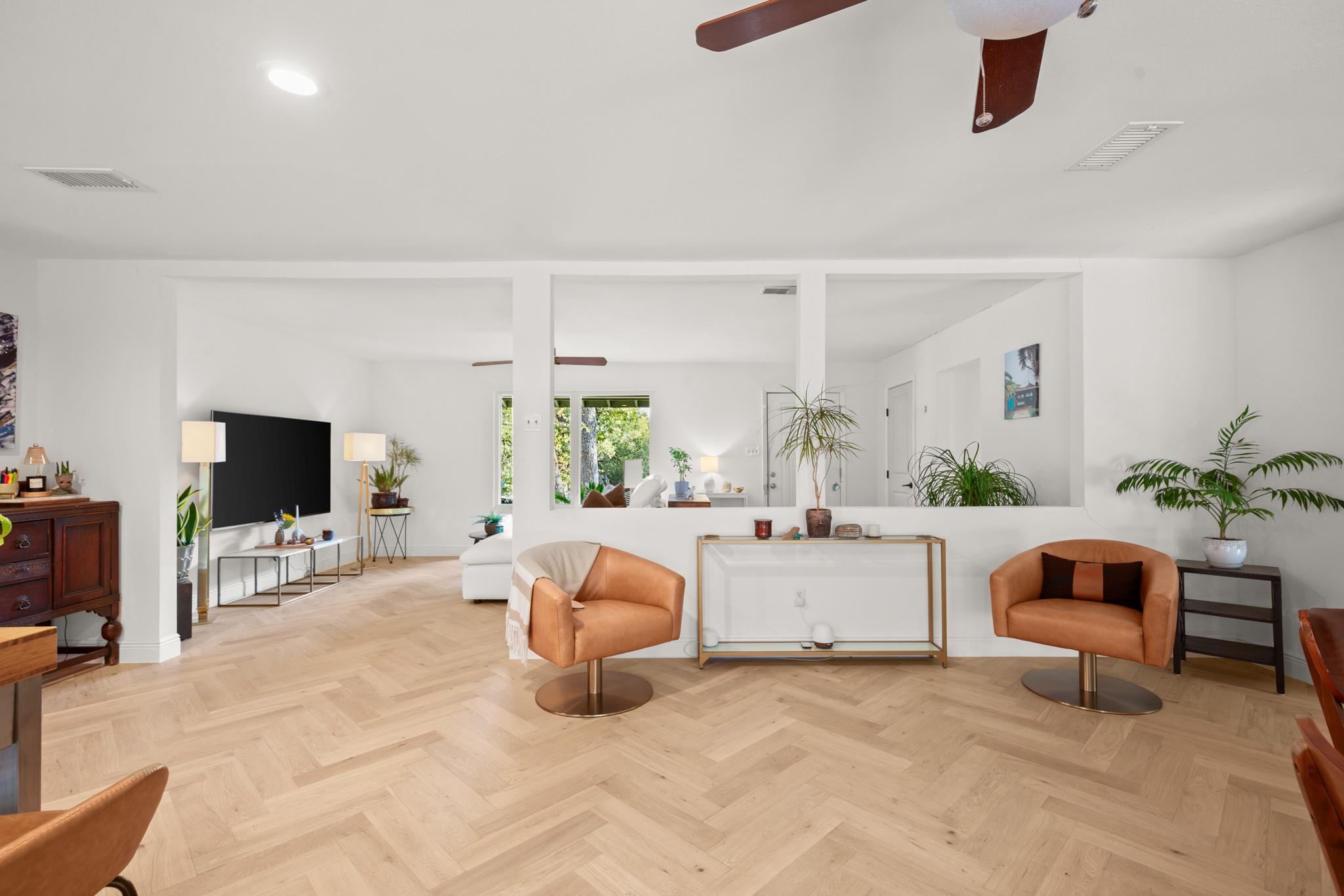 1617 Elmhurst Dr, Austin, TX 78741