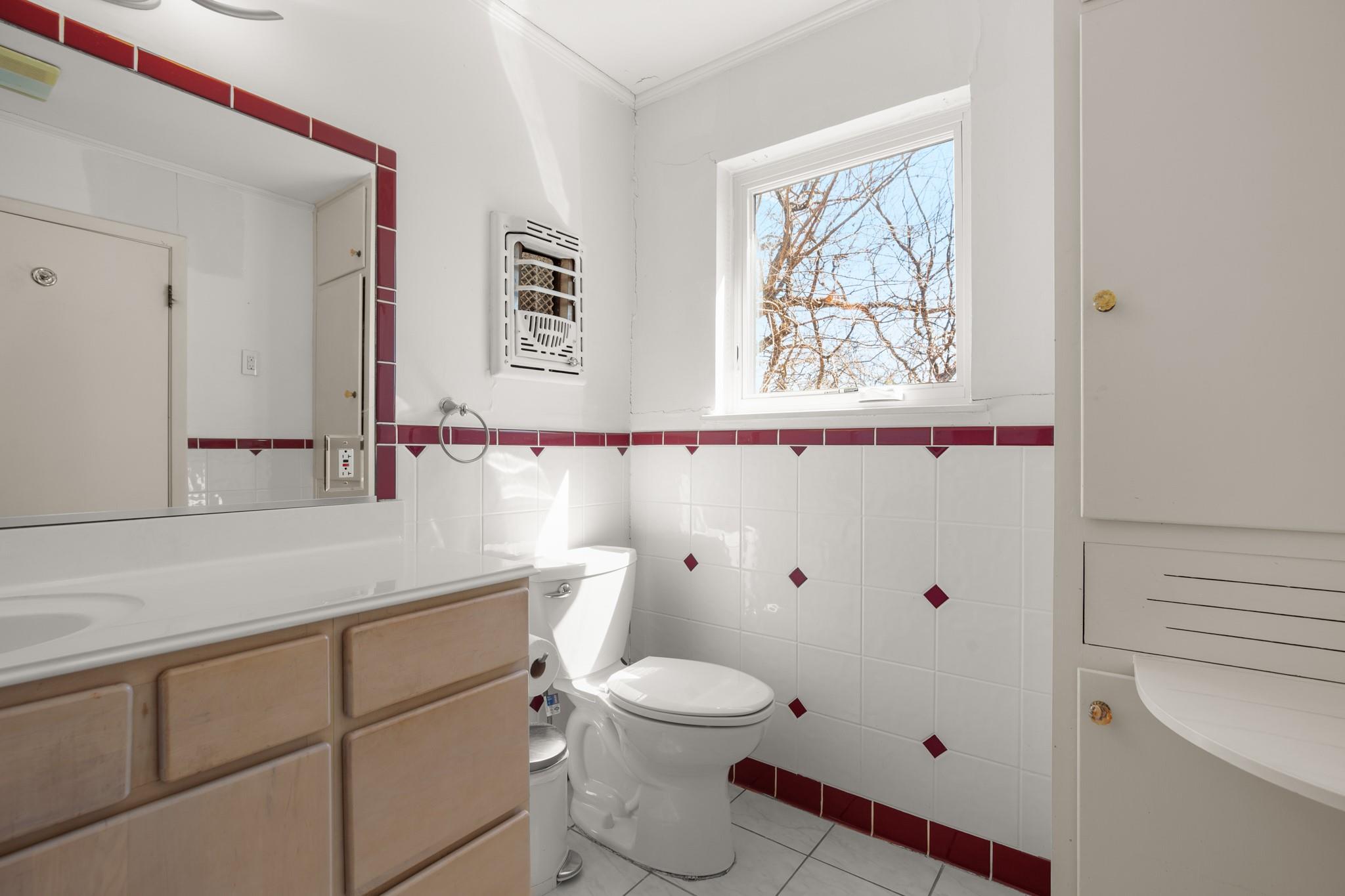 1617 Elmhurst Dr, Austin, TX 78741