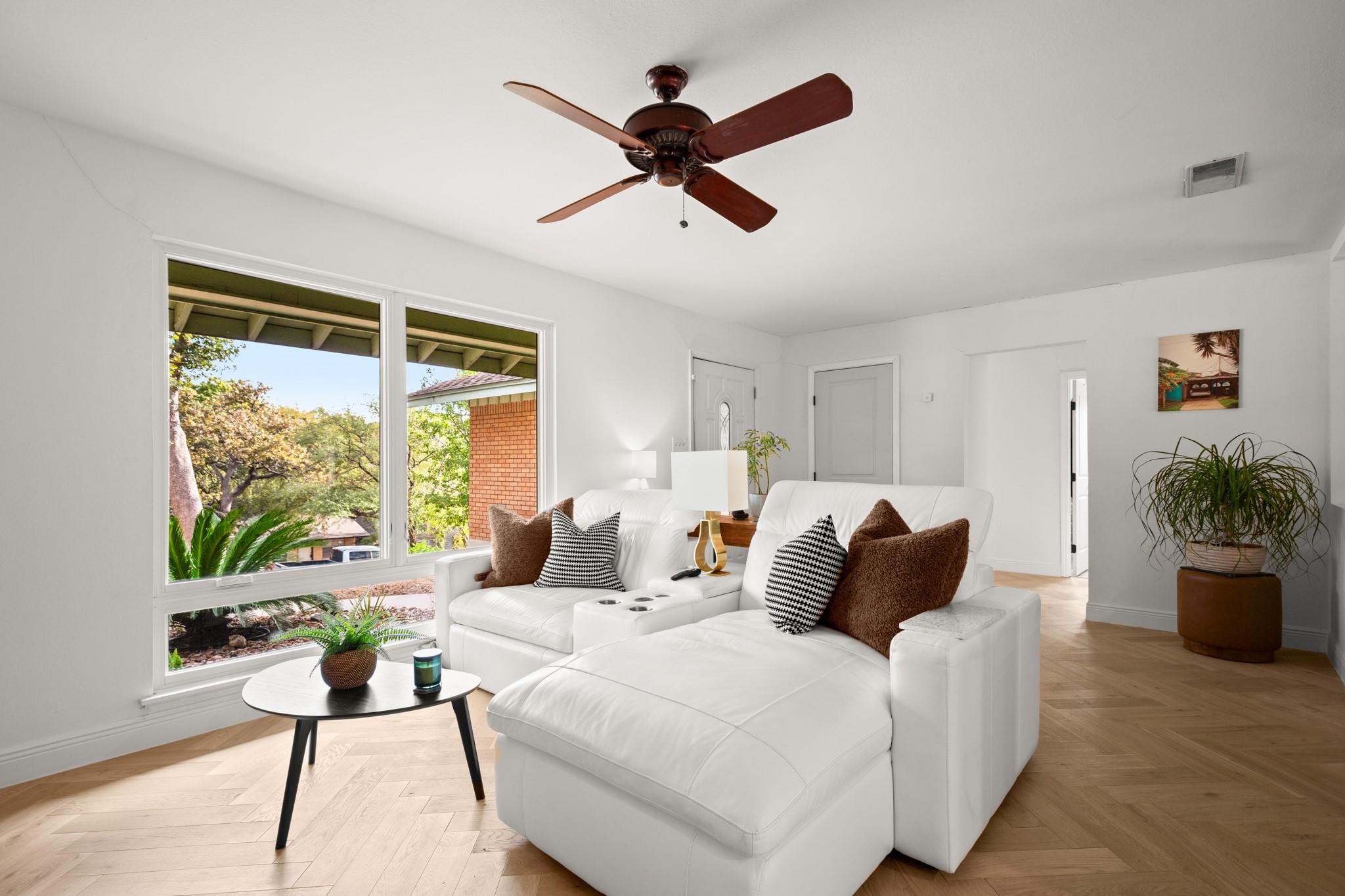 1617 Elmhurst Dr, Austin, TX 78741