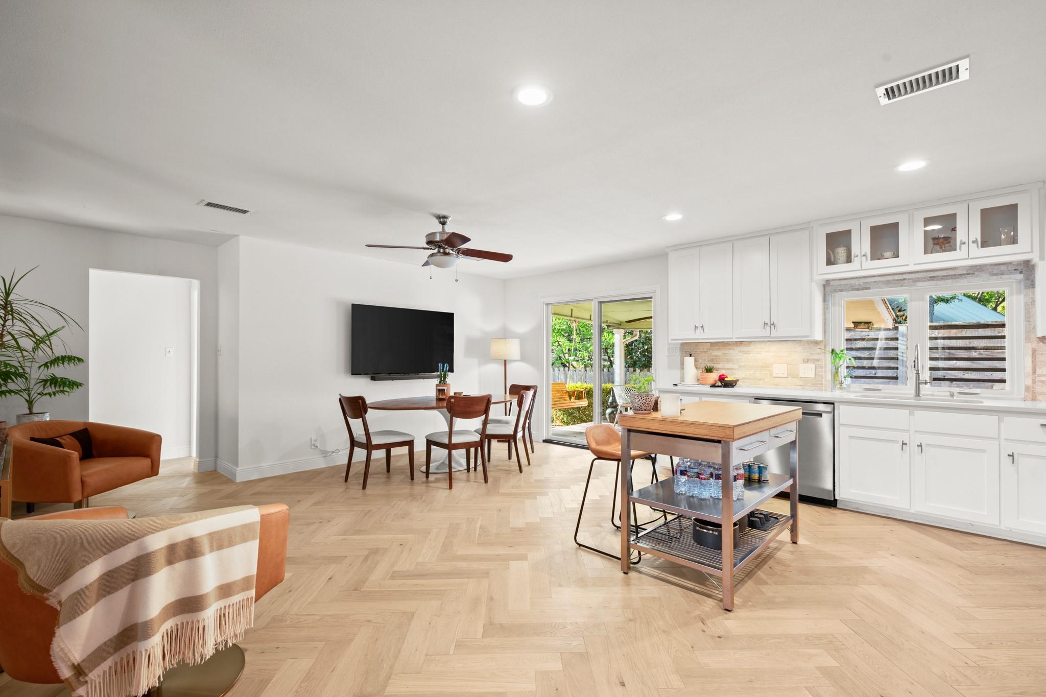 1617 Elmhurst Dr, Austin, TX 78741