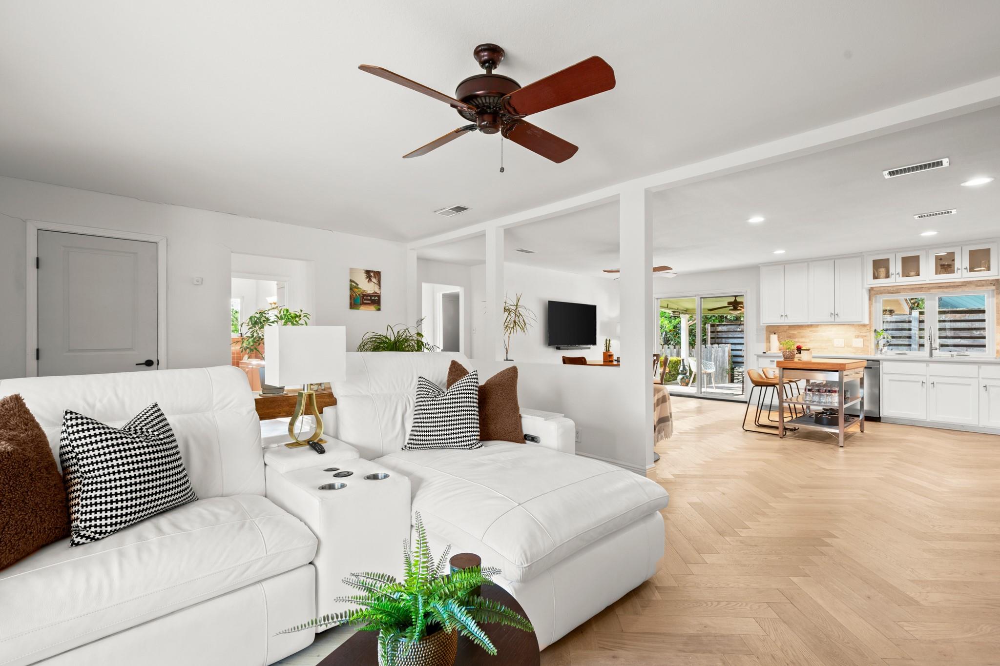 1617 Elmhurst Dr, Austin, TX 78741