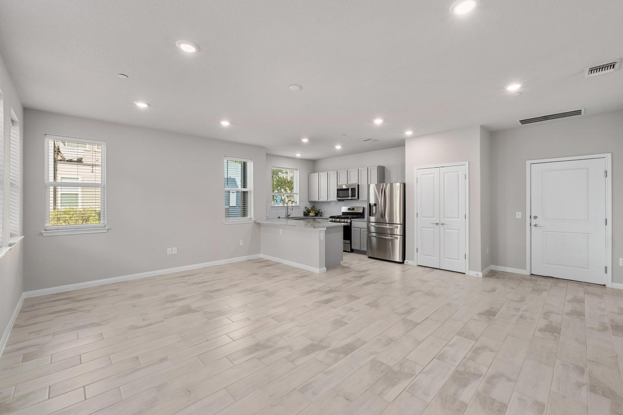 9015 Cattle Baron Path # 1905, Austin, TX 78747