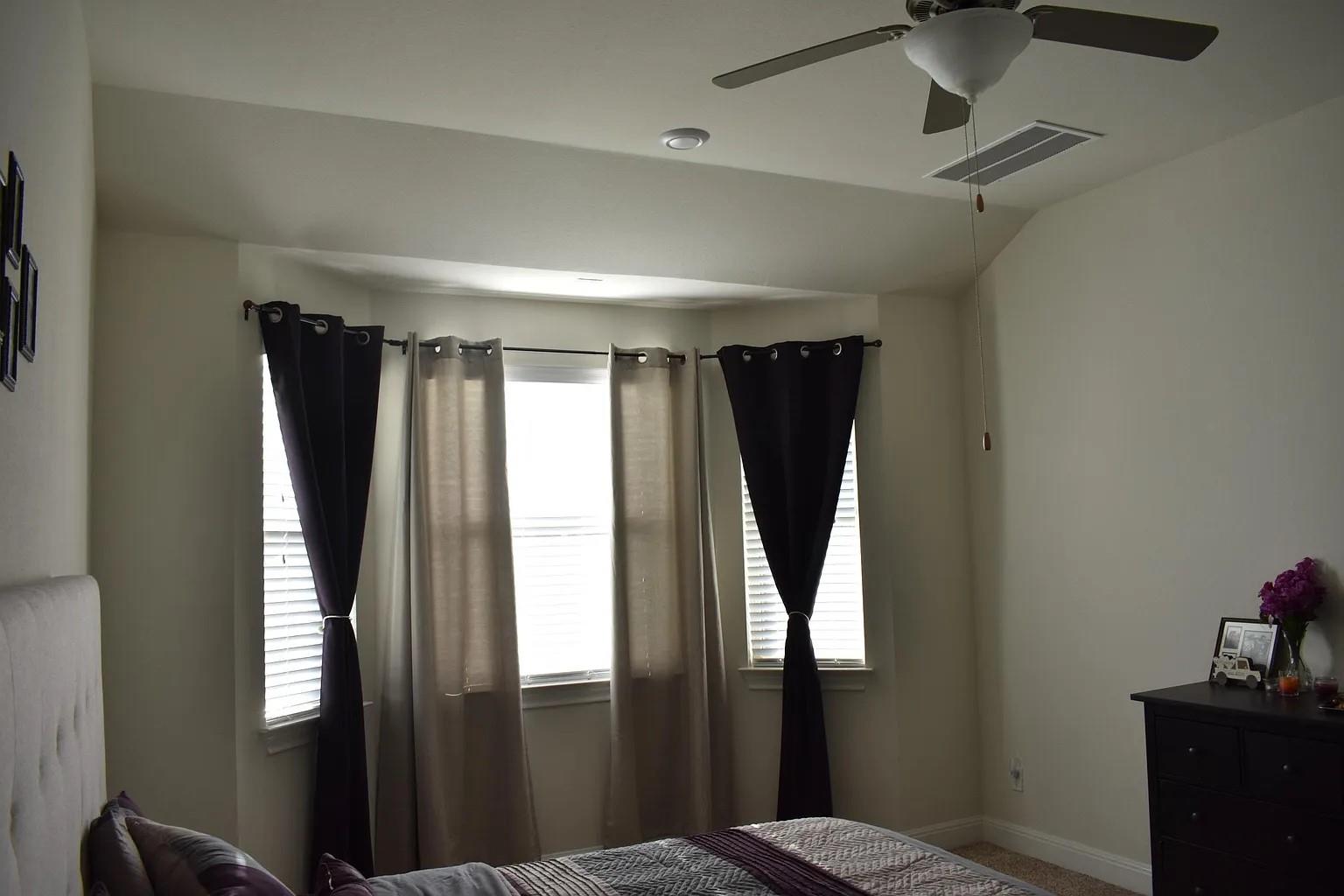 1109 Sundrops St, Leander, TX 78641