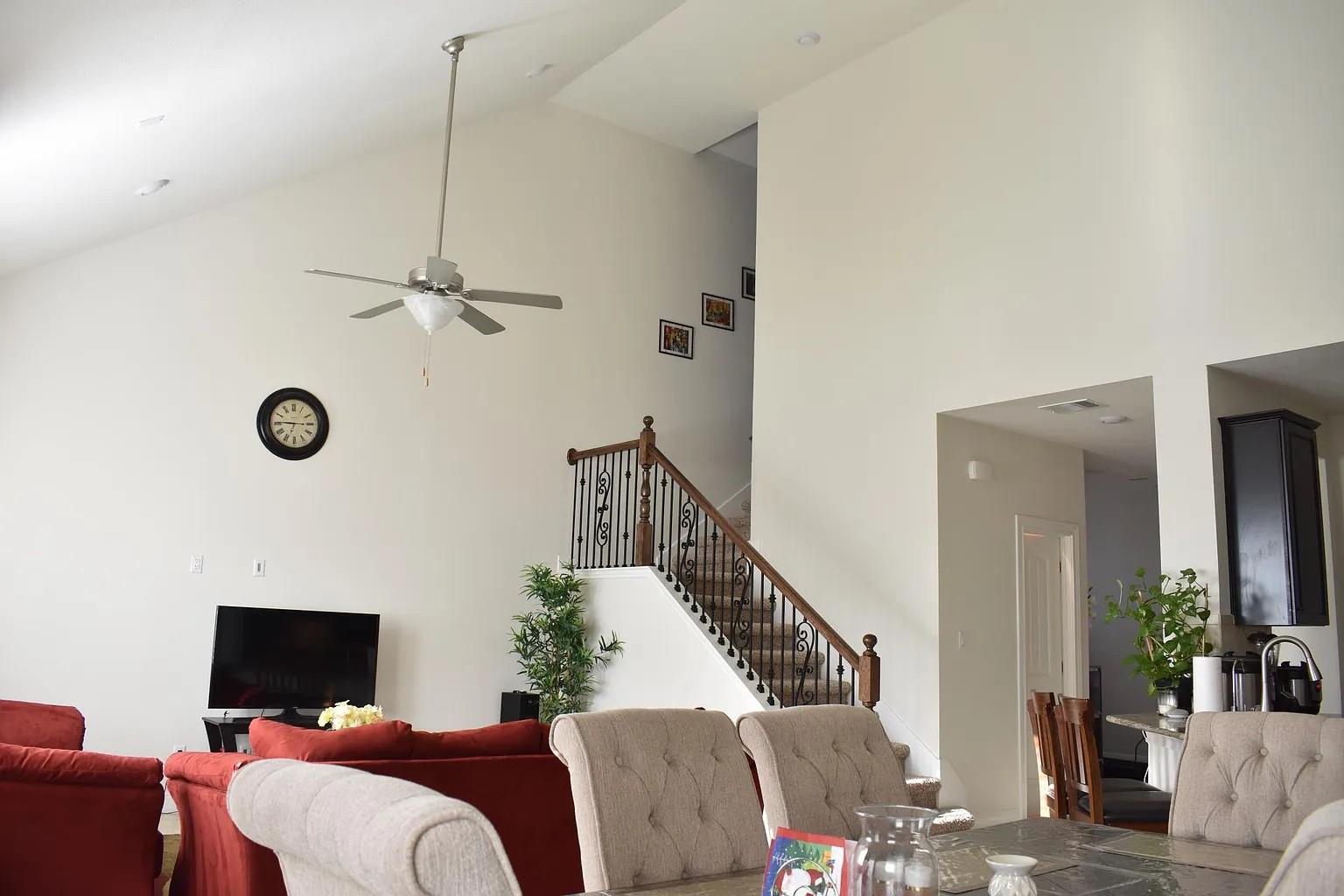 1109 Sundrops St, Leander, TX 78641